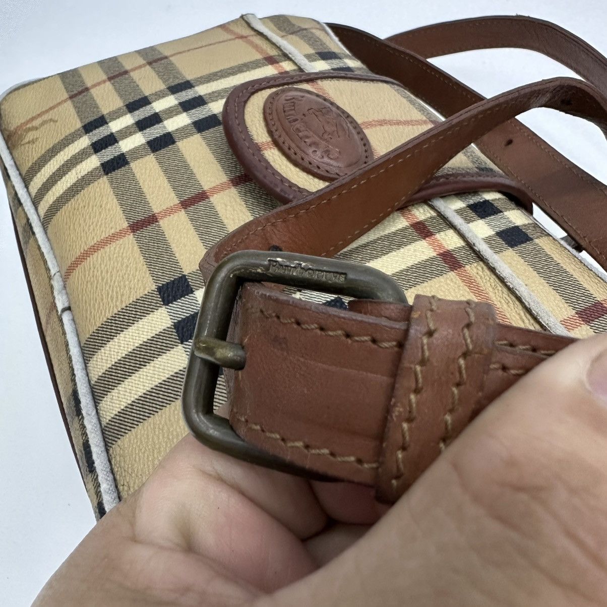 Burberry ‼️YES‼️ AUTH. VINTAGE BURBERRY NOVA CHECK CLUTCH SHOULDER BAG Size ONE SIZE - 14 Thumbnail
