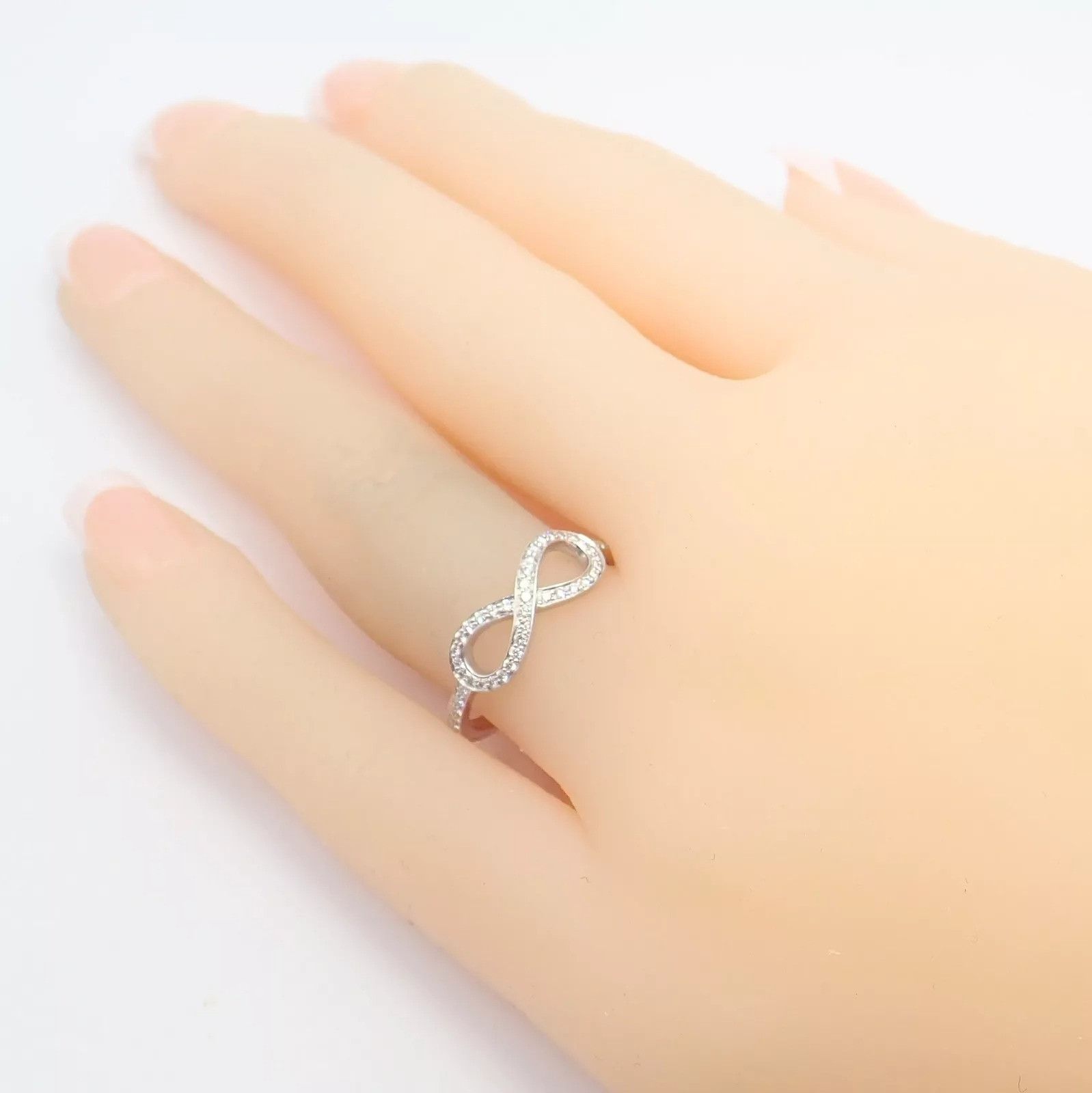 Tiffany & Co. Tiffany & Co Platinum 0.12ct Diamond Ring sz 6.5 Size ONE SIZE - 4 Thumbnail