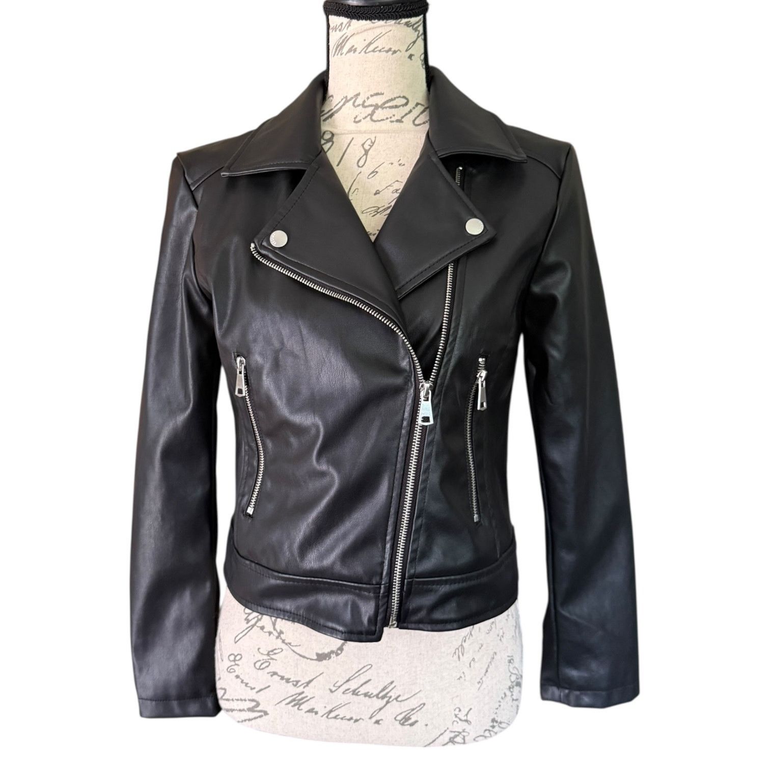Other Vigoss Black Faux Leather Zipper Biker Size Small Size S / US 4 / IT 40 - 1 Thumbnail