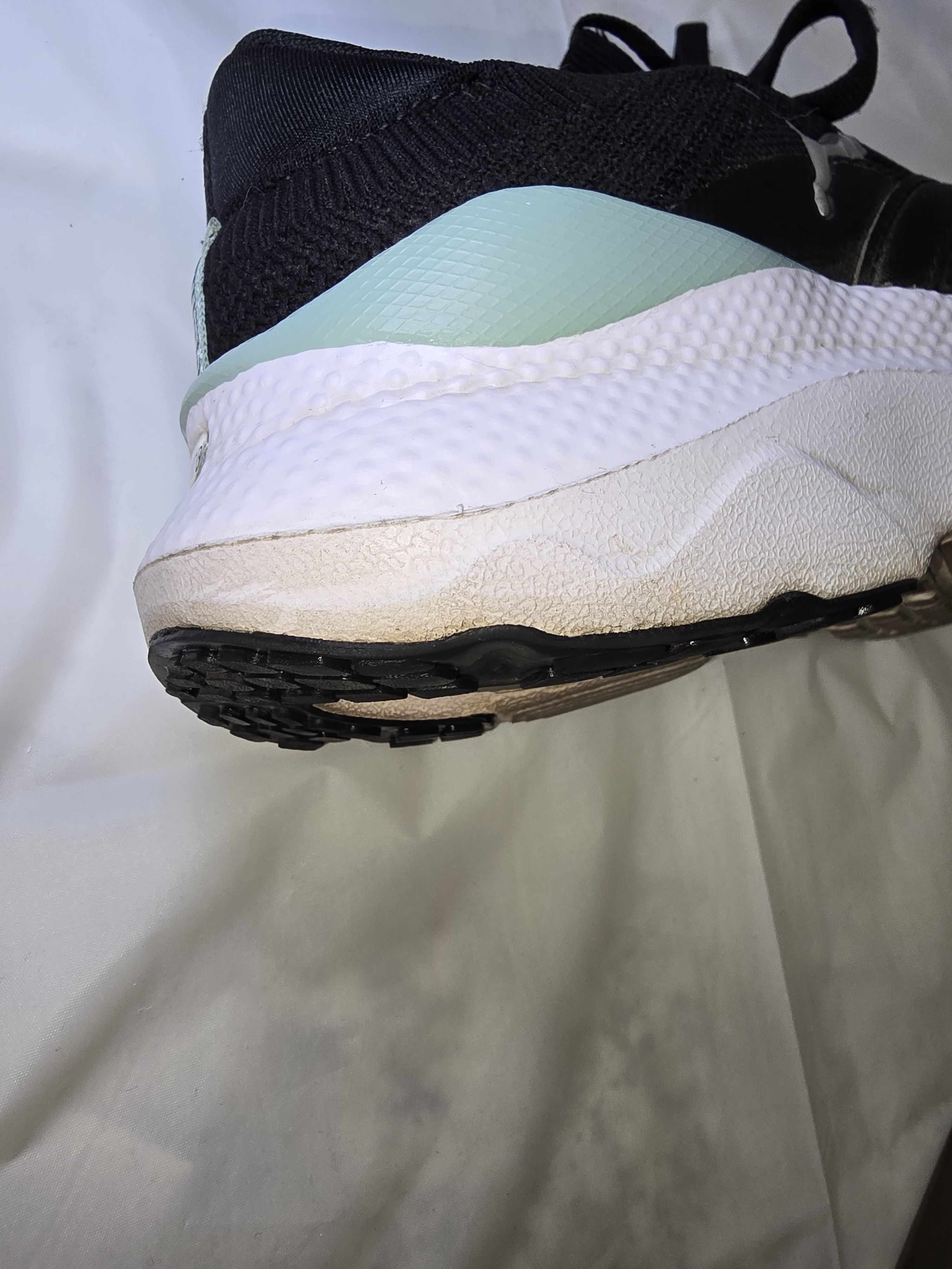Puma Puma Soft Knit Memory Foam Kicks Size US 10 / IT 40 - 6 Thumbnail