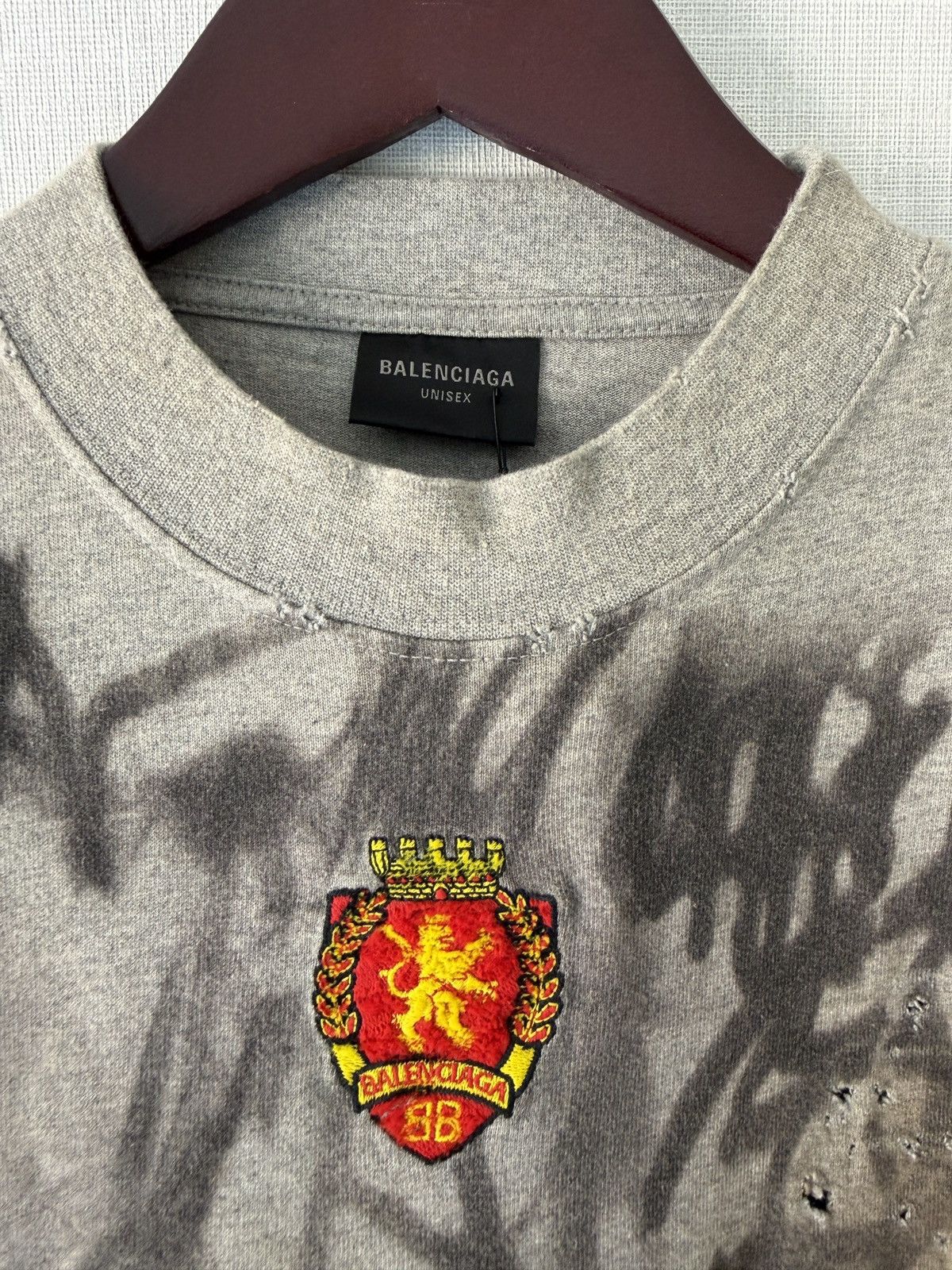 Balenciaga Balenciaga Skater Graffiti Distressed Oversized T- Size US L / EU 52-54 / 3 - 2 Thumbnail
