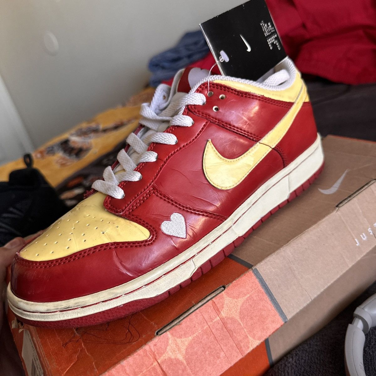 Nike Nike Dunk Low Valentines Day 2004 wmns Size US 9.5 / EU 42-43 - 1 Thumbnail
