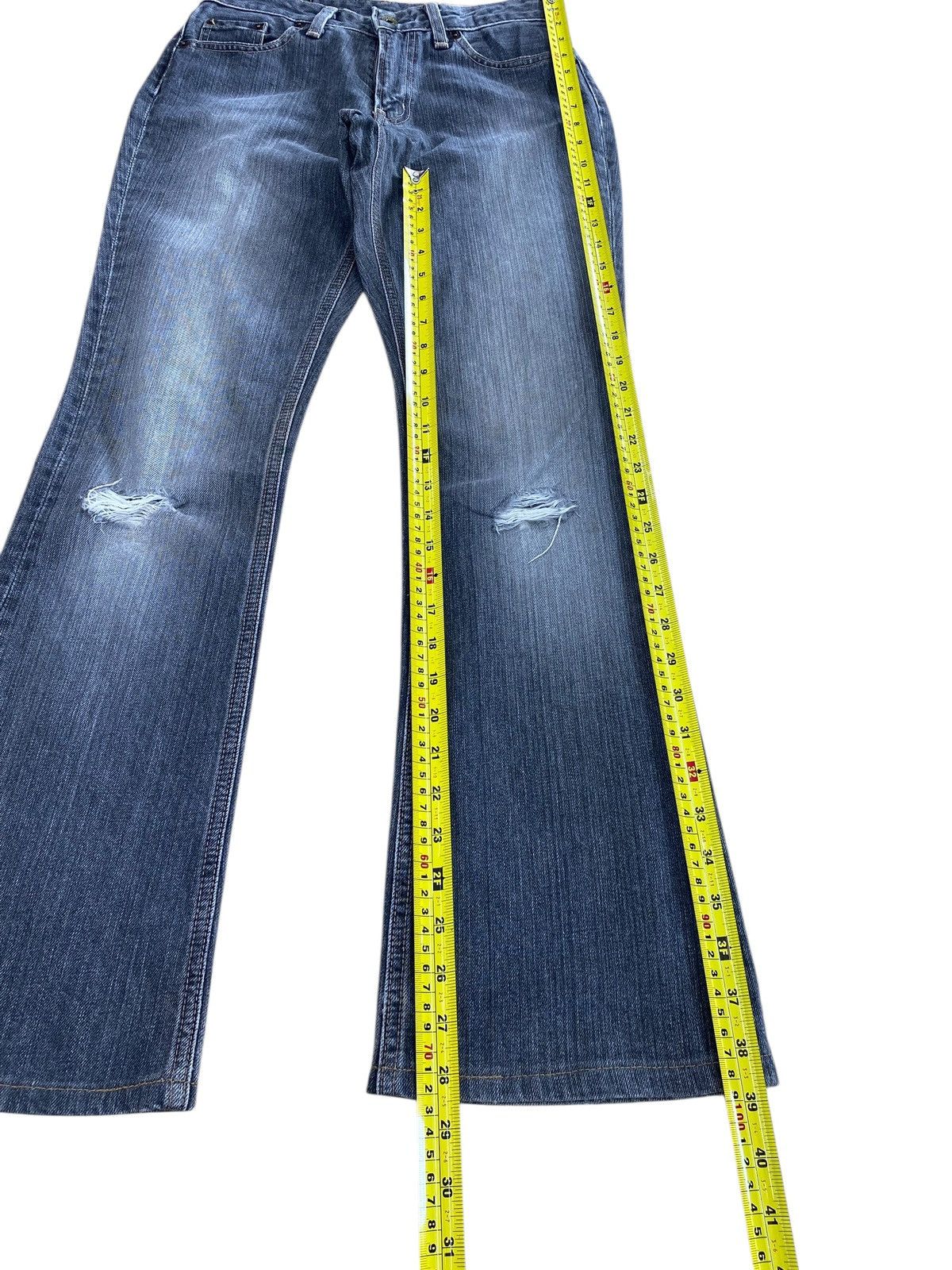 Japanese Brand Japanese Brand Faded Wash Ripped Knee Style Flare Jeans Size US 27 - 7 Thumbnail