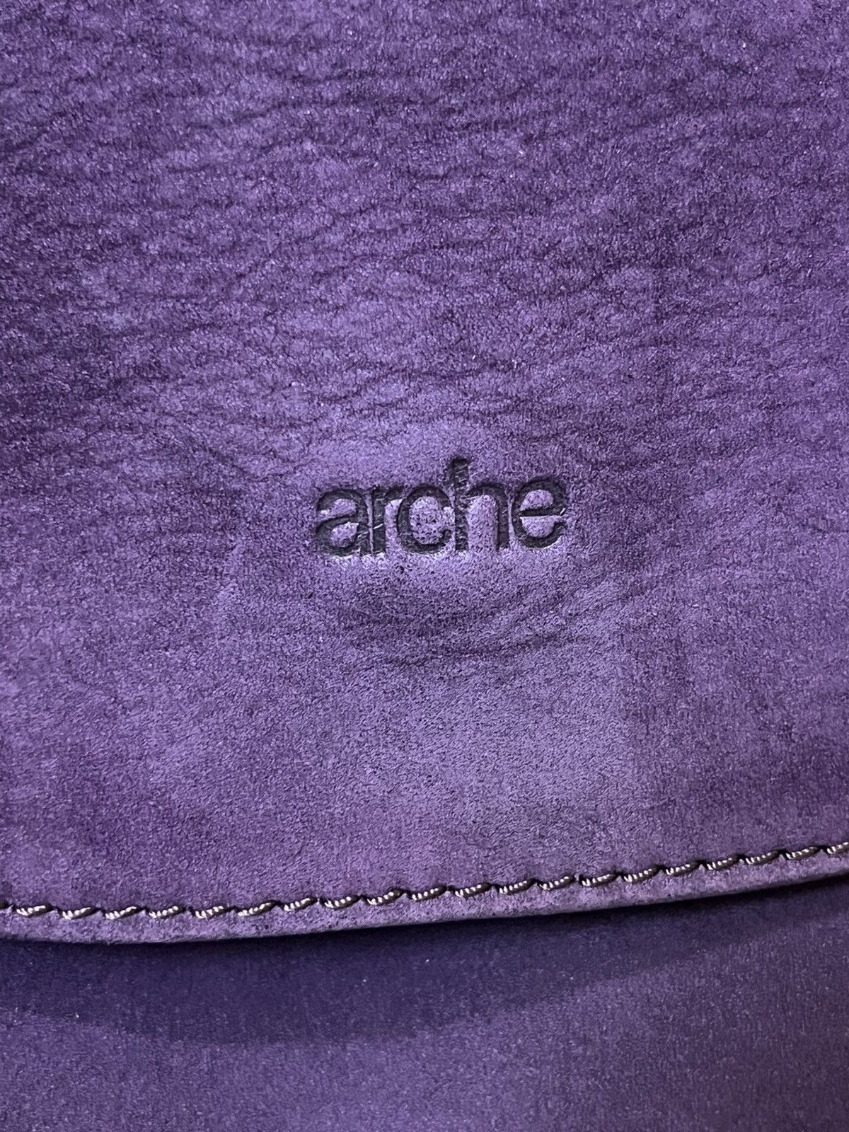 Genuine Leather ARCHE ADILY PURPLE NUBUCK LEATHER CROSSBODY SMALL BAG Size ONE SIZE - 13 Thumbnail