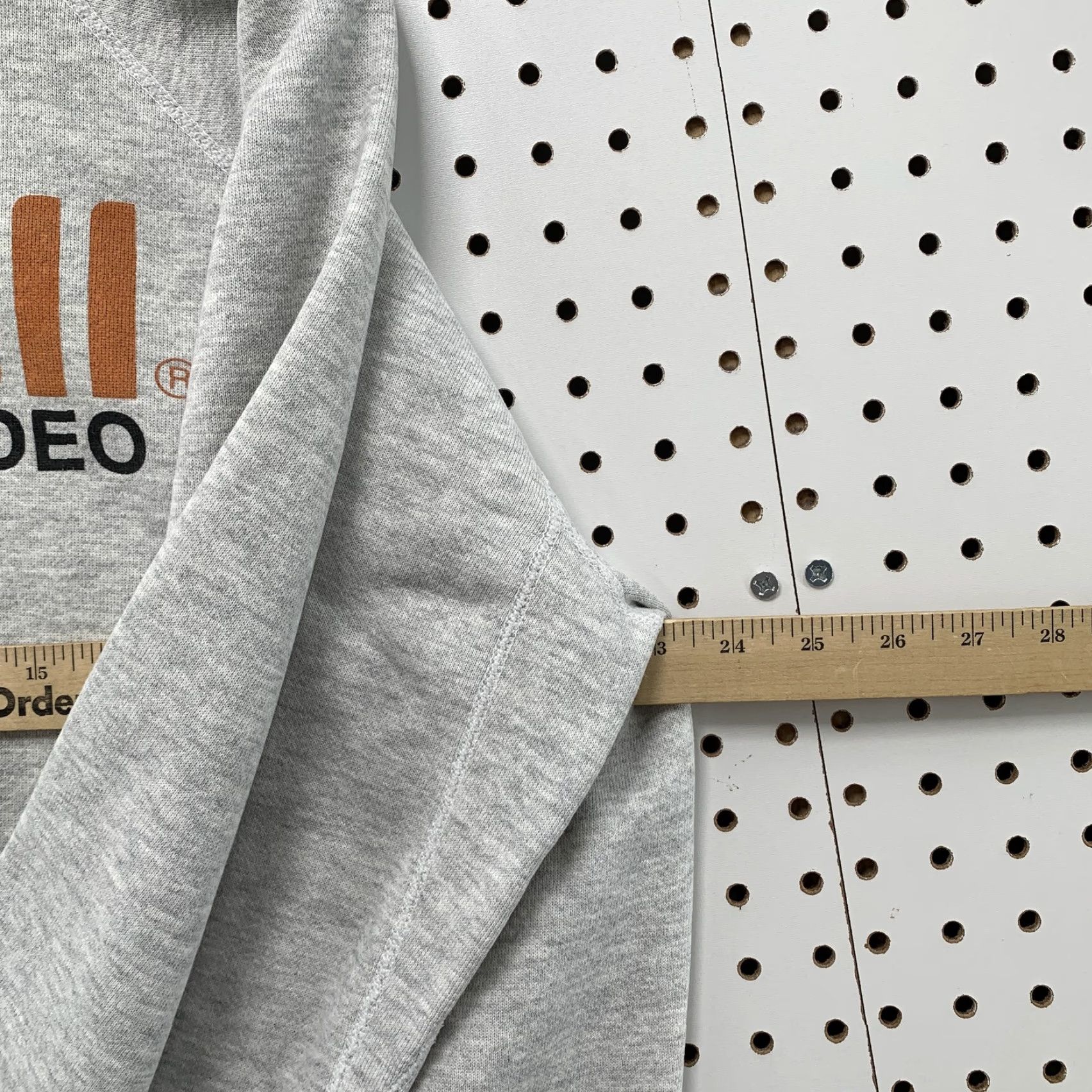 Vintage VINTAGE Maxwell Discus Athletic Gray XL Pullover 80s Sweatshirt Graphic Print Men’s 80s, 90s pullover Discu s? Size US XL / EU 56 / 4 - 4 Thumbnail