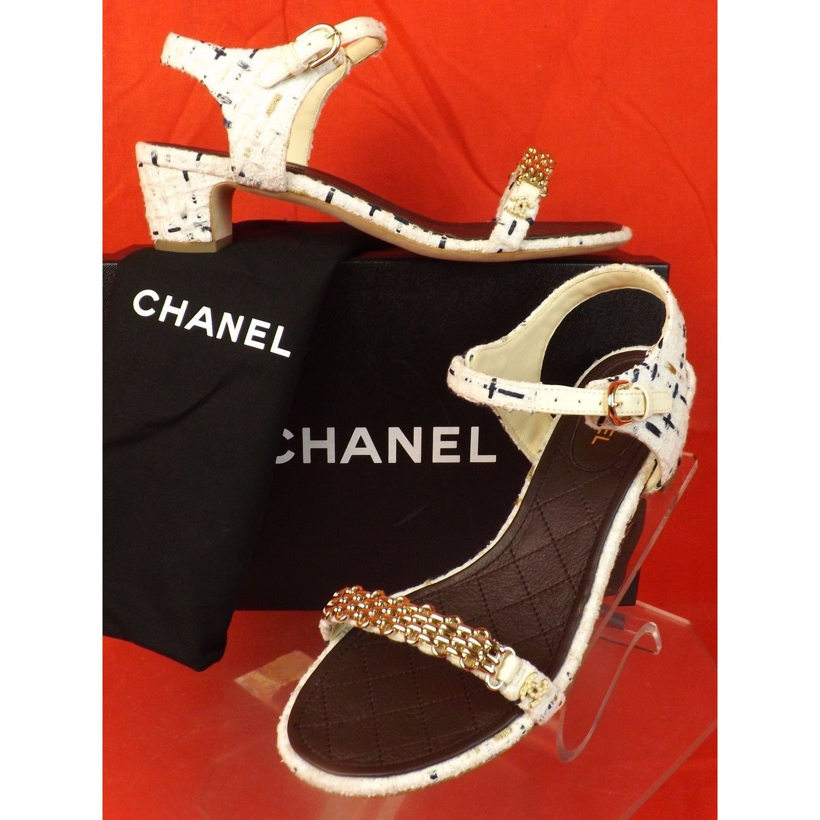 Chanel CHANEL WHITE TWEED GOLD CHAIN CC PEARLS SANDALS PUMPS 37.5 Size US 7.5 / IT 37.5 - 1 Thumbnail