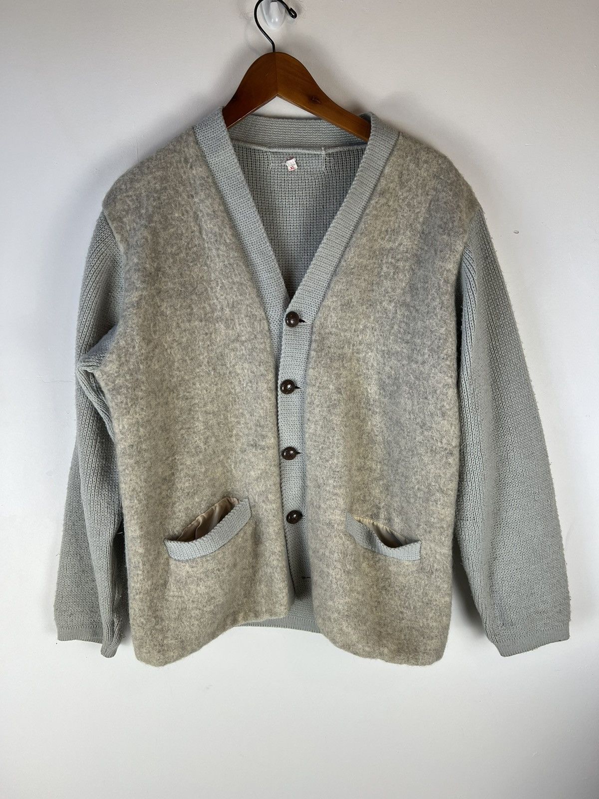 Vintage Vintage Grunge Wool Knitwear Sweater Cardigan Size US M / EU 48-50 / 2 - 1 Thumbnail