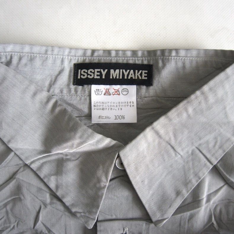 Issey Miyake Issey Miyake Grey pleated silhouette shirt Size US L / EU 52-54 / 3 - 4 Thumbnail