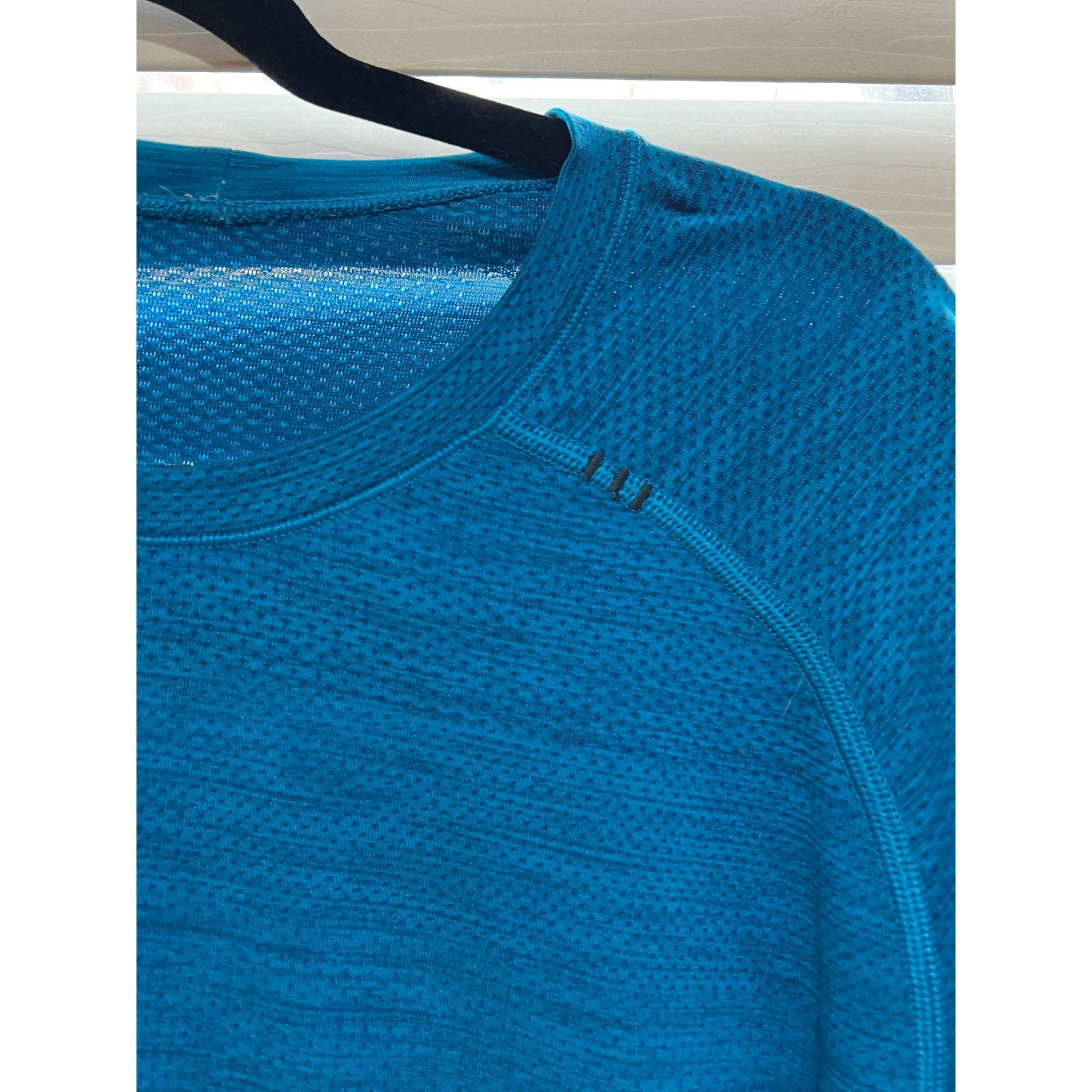 Lululemon Lululemon Long Sleeve Shirt - Size M Size US M / EU 48-50 / 2 - 2 Thumbnail