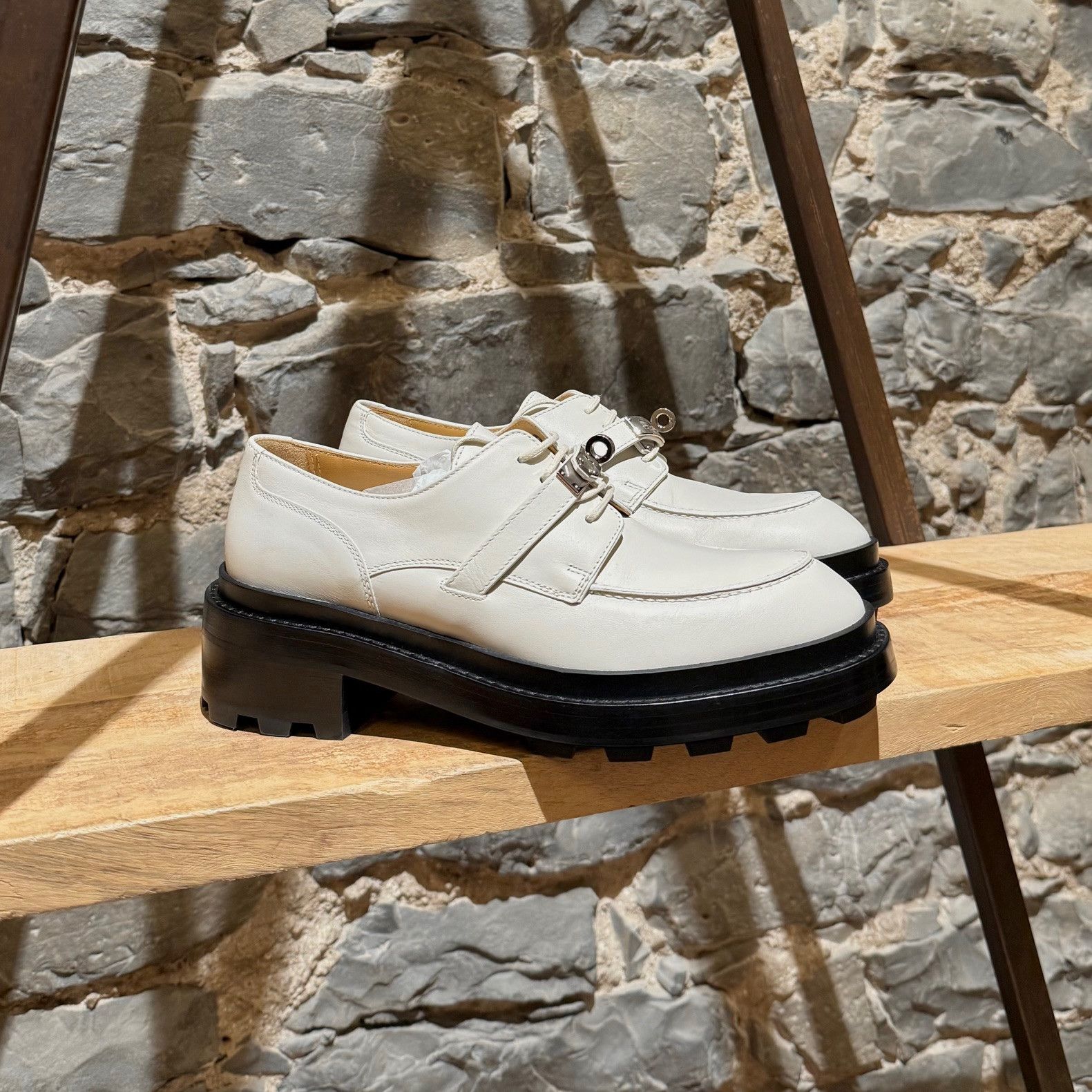 Hermes Hermès White First Derby Kelly Buckle Shoes Size US 9 / IT 39 - 1 Thumbnail