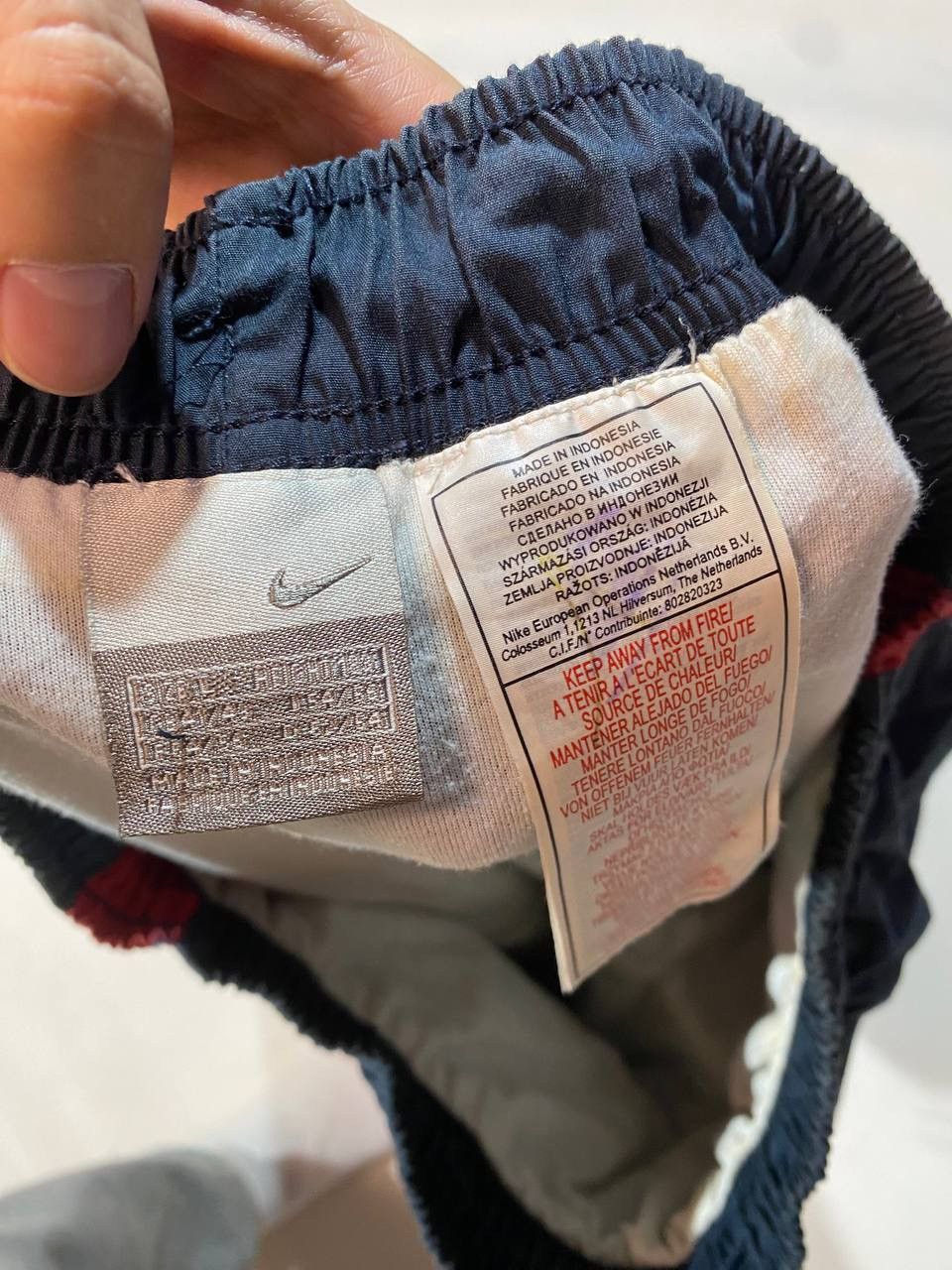Nike Nike Track Pants Vintage Navy Nylon Y2K Parachute Size US 34 / EU 50 - 10 Thumbnail