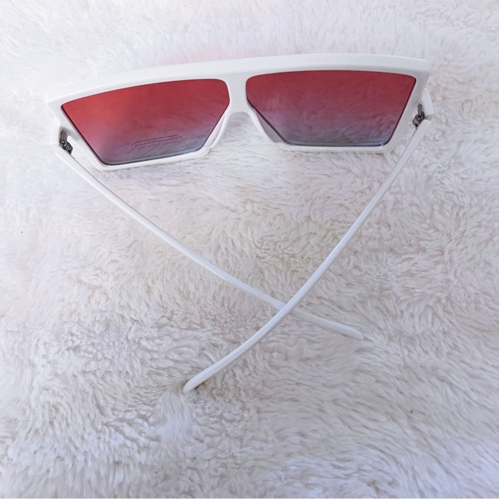 Other Ivonne White & Pink Oversized Square Sunglasses Size ONE SIZE - 5 Thumbnail