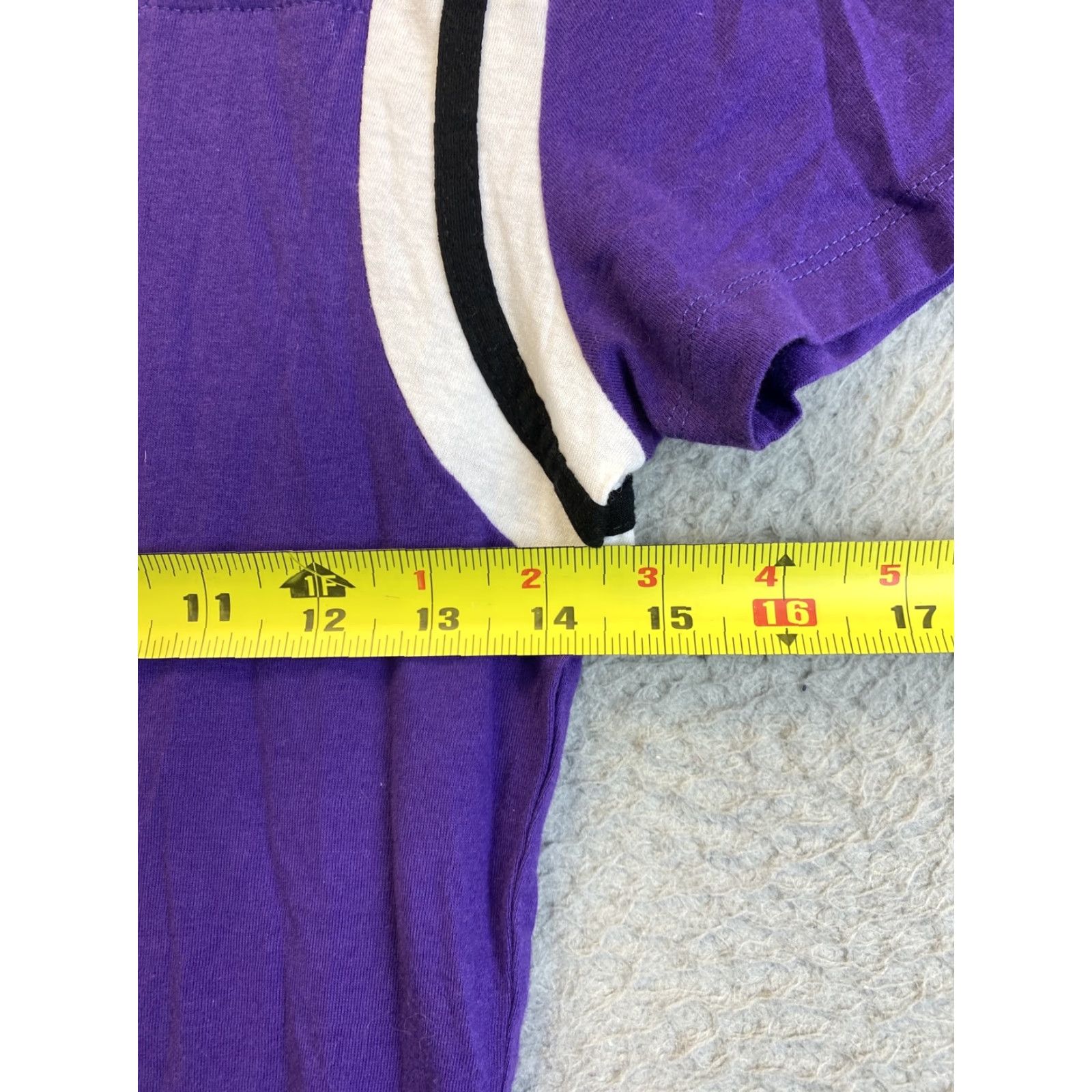 New Era New Era Womens S Pullover Short Sleeve Crew Neck T Shirt Purple/ 93-33 Size S / US 4 / IT 40 - 5 Thumbnail