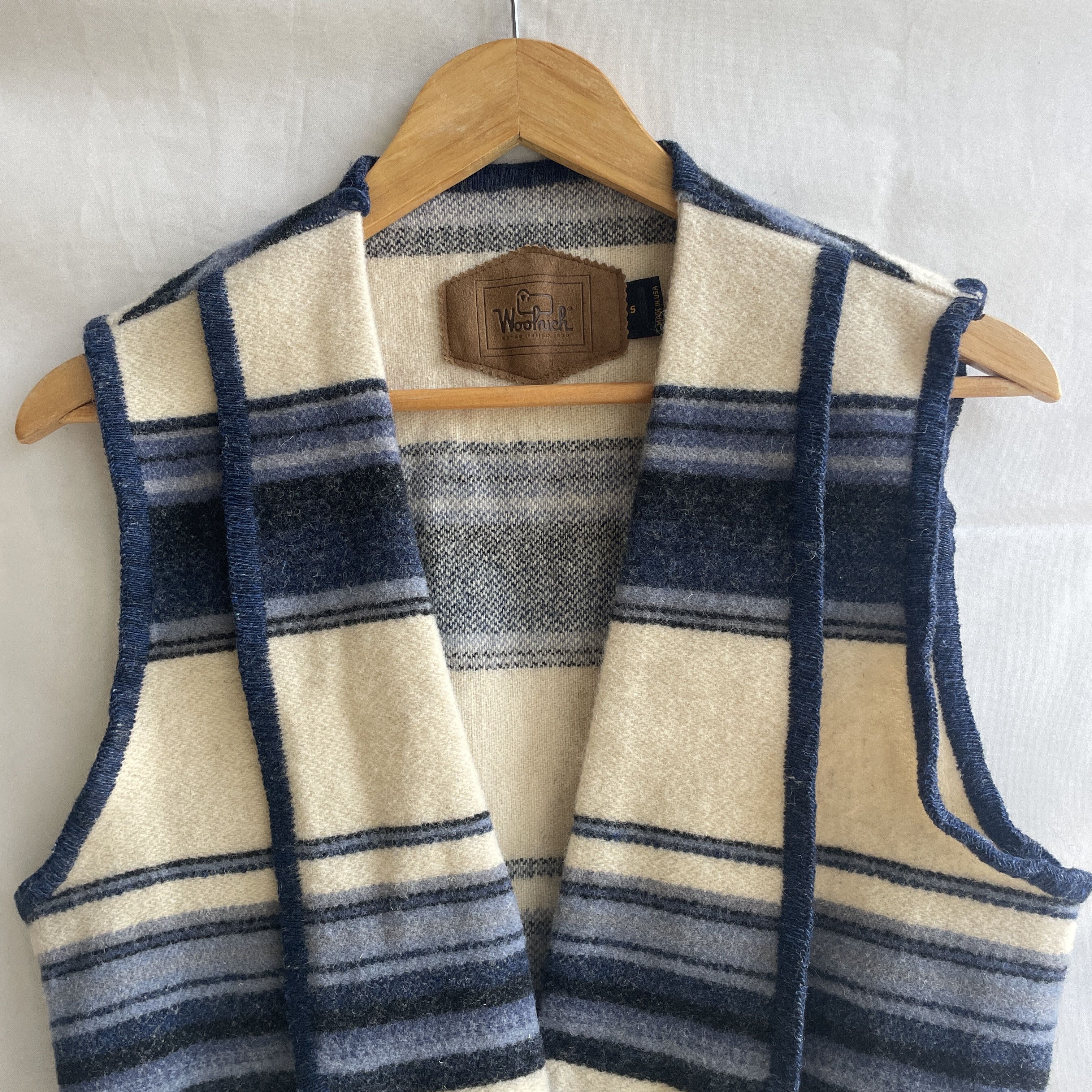 Woolrich Woolen Mills Woolrich Vintage Southwest Womens Wool Open Front Vest Size S / US 4 / IT 40 - 3 Thumbnail