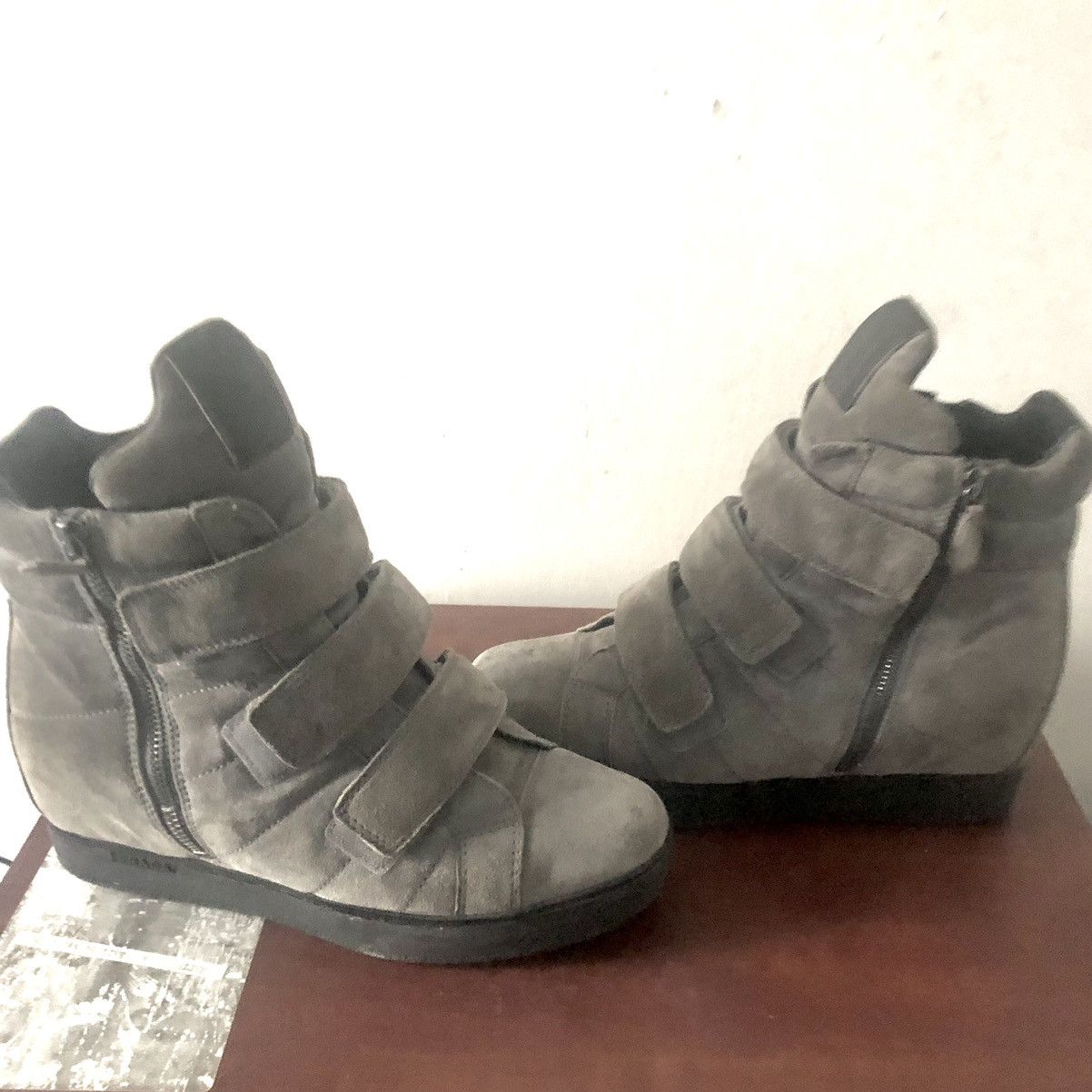 Prada Prada suede wedges Size US 8.5 / IT 38.5 - 6 Thumbnail
