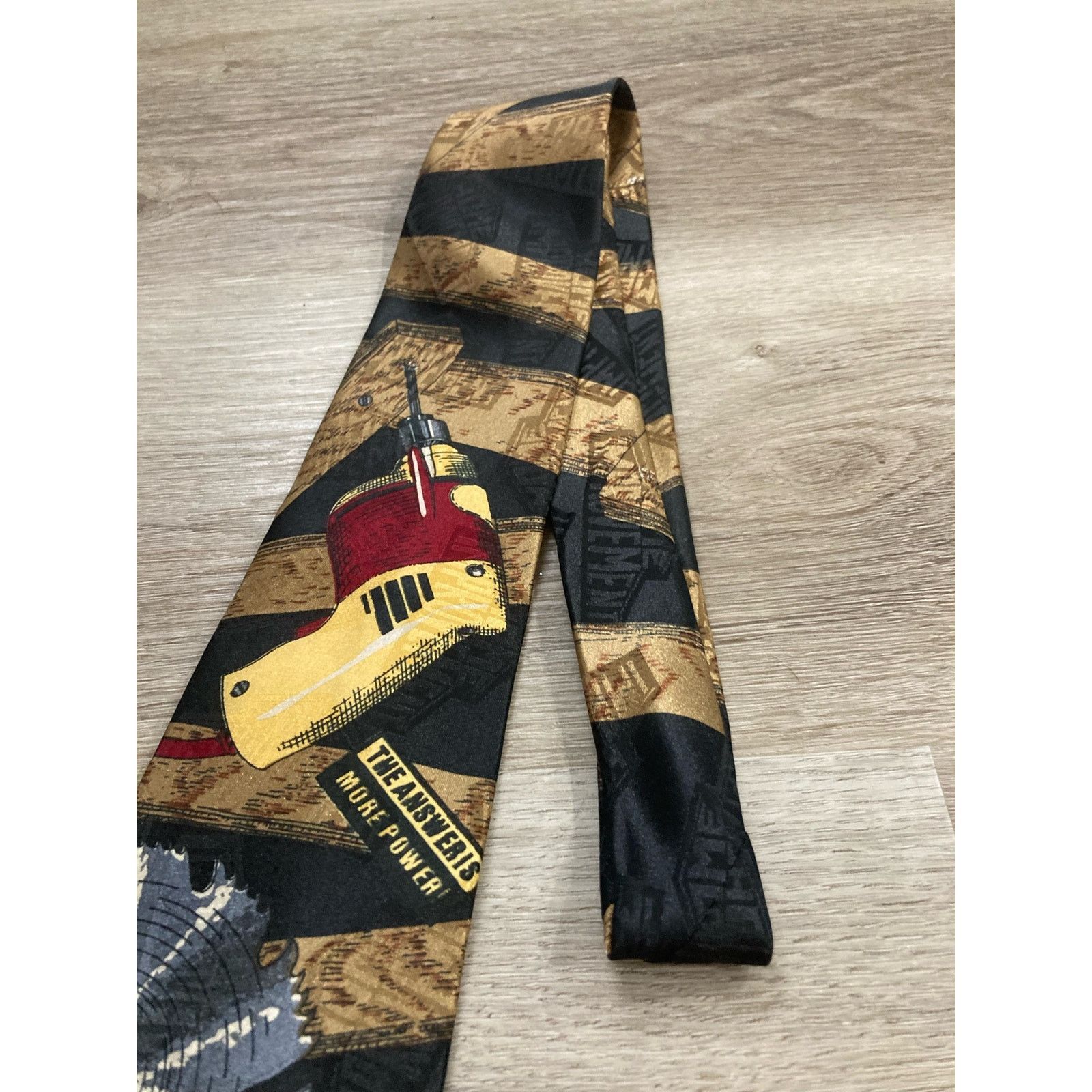 Other Vintage Home Improvement Power Tools Necktie Tie 90s Neck Size ONE SIZE - 8 Thumbnail