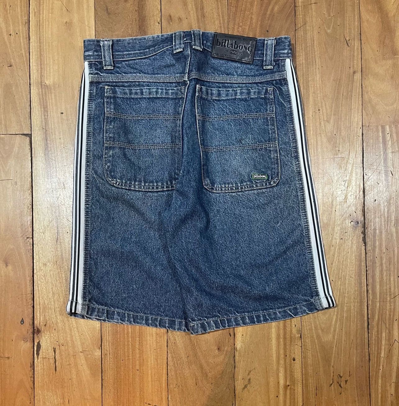 Billabong Vintage Grail billabong striped jorts 32 Y2K Jnco style Size US 32 / EU 48 - 1 Thumbnail
