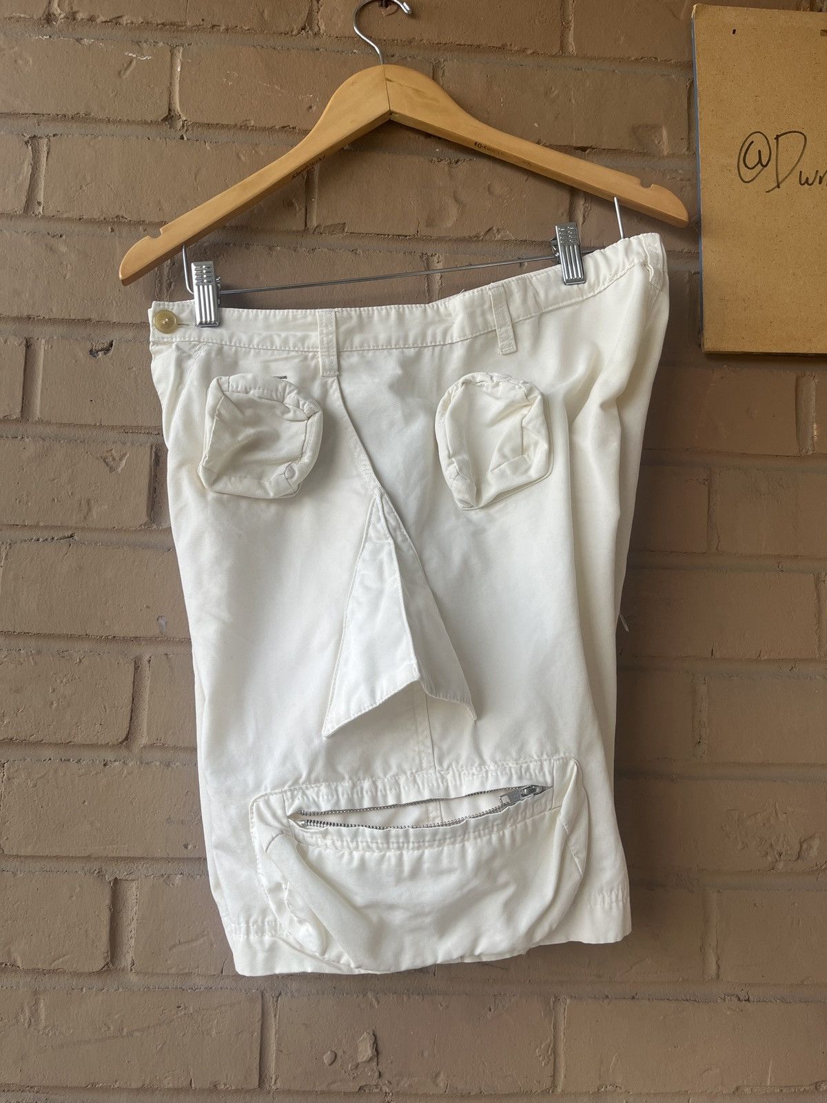 Walter Van Beirendonck SS10 Walter Van Beirendonck Face 3D Cargo Shorts in Cream Size US 32 / EU 48 - 3 Thumbnail