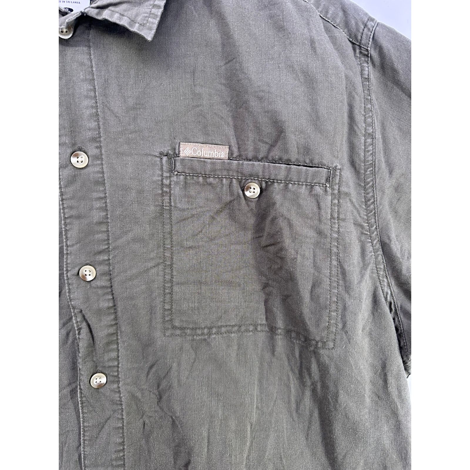 Columbia Columbia Olive Green Button Down Shirt Size XL Size US XL / EU 56 / 4 - 4 Thumbnail