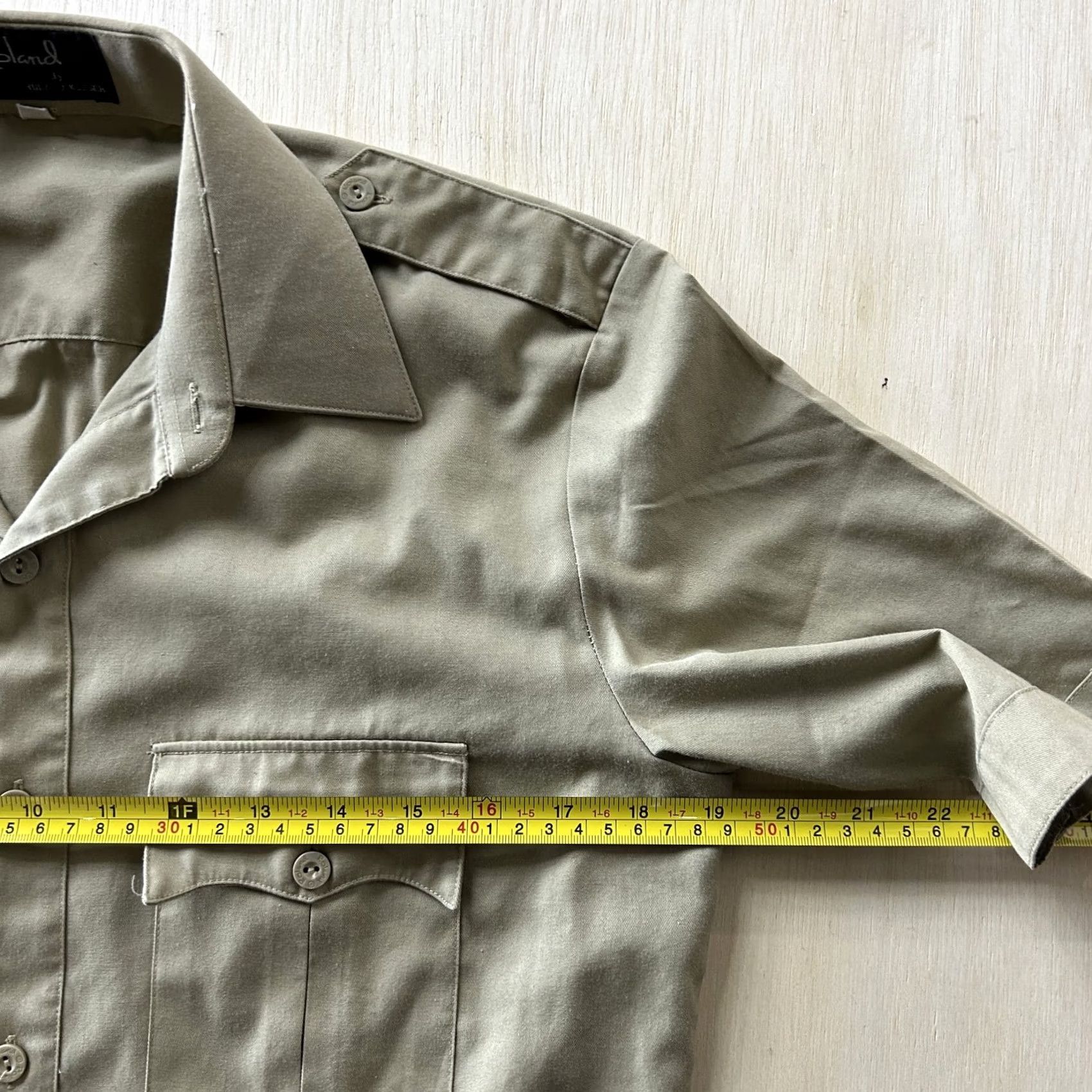 Vintage VINTAGE Roland Shirt Mens Small Beige Short Sleeve Button Up Workwear Casual Size US S / EU 44-46 / 1 - 4 Thumbnail