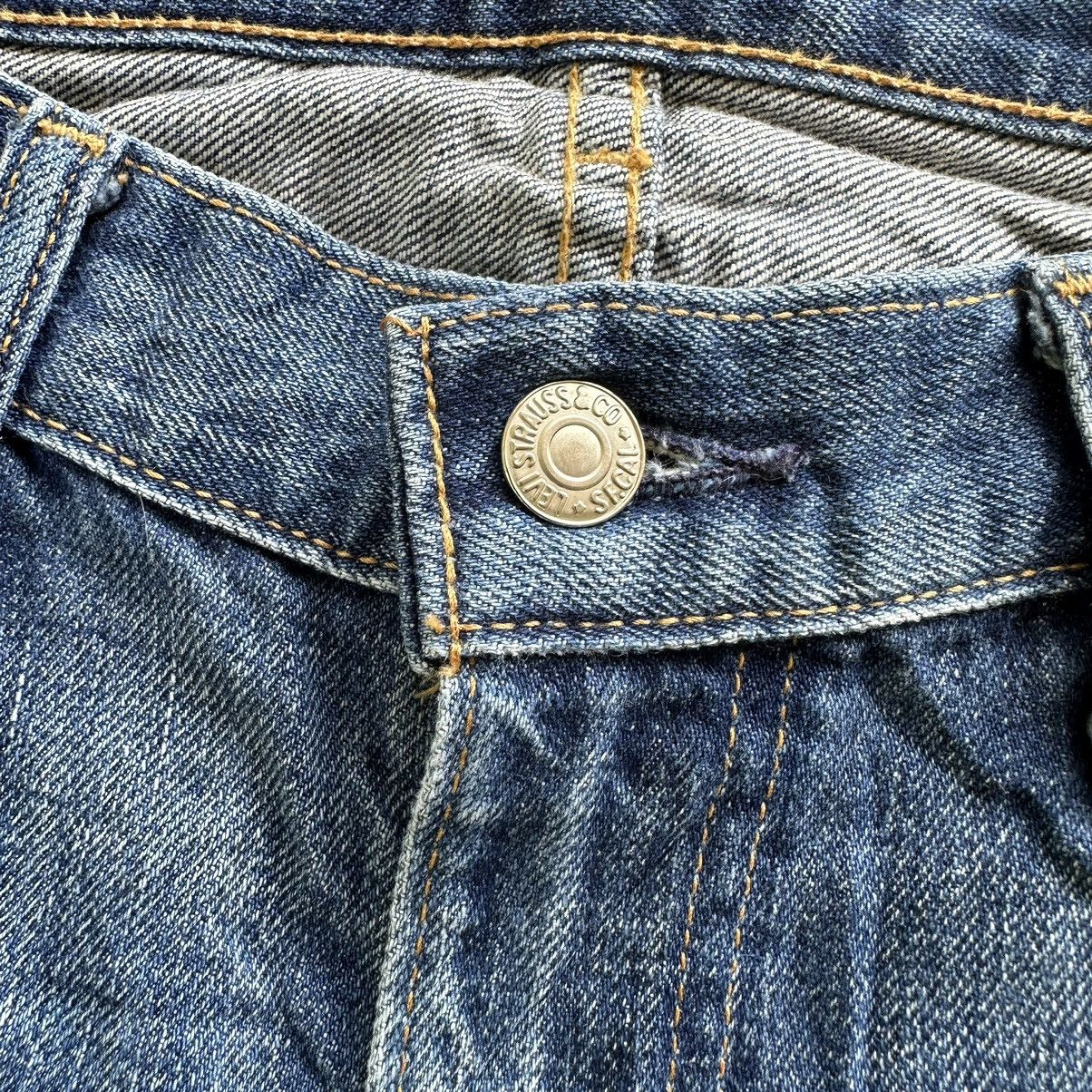 Jean × Levi's × Vintage Vintage Levi’s 505 Distressed Faded Denim Jean Pant W35 Size US 35 - 4 Thumbnail