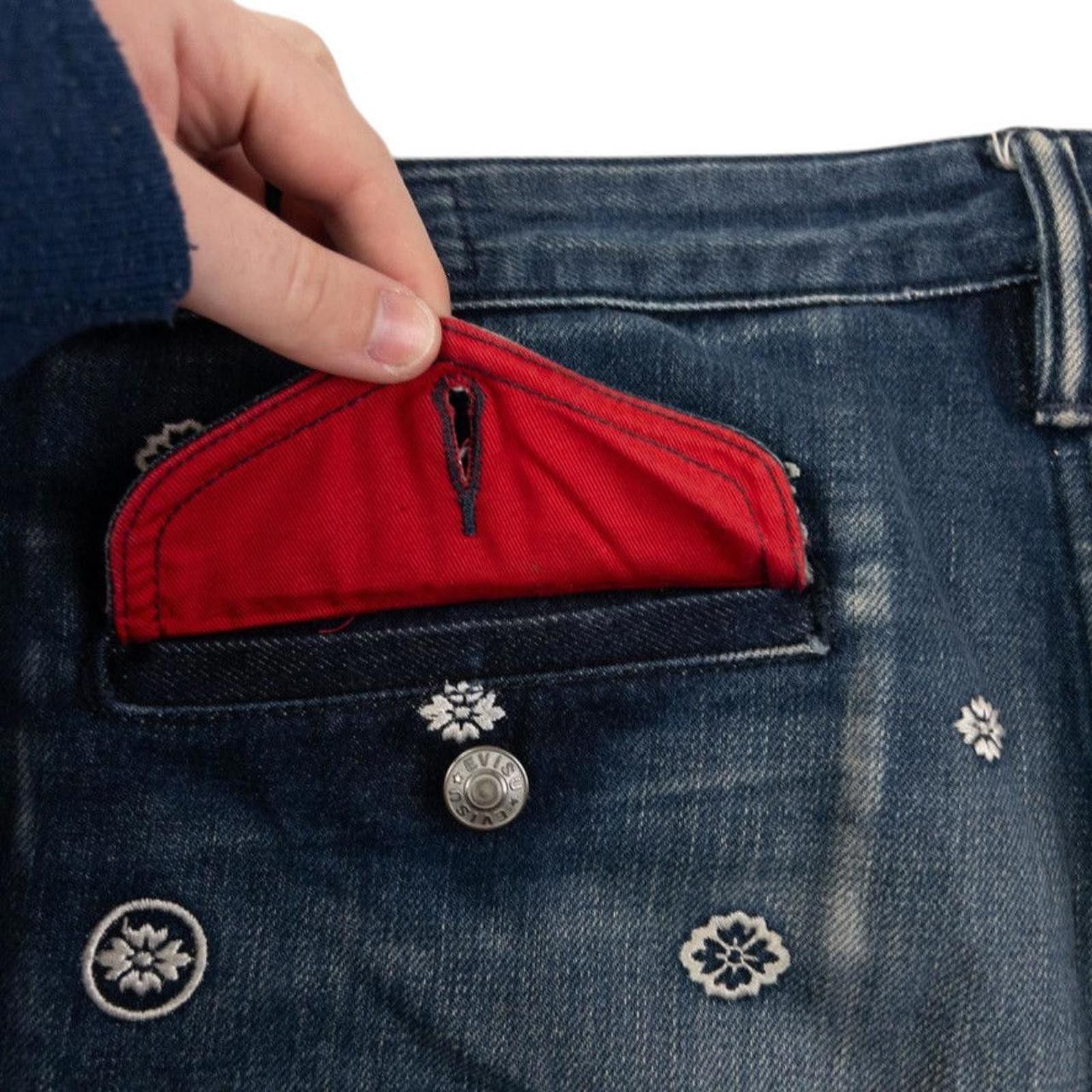 Evisu Vintage Evisu Monogram Kamon Japanese Denim Jeans Size W33 Size US 33 - 7 Thumbnail