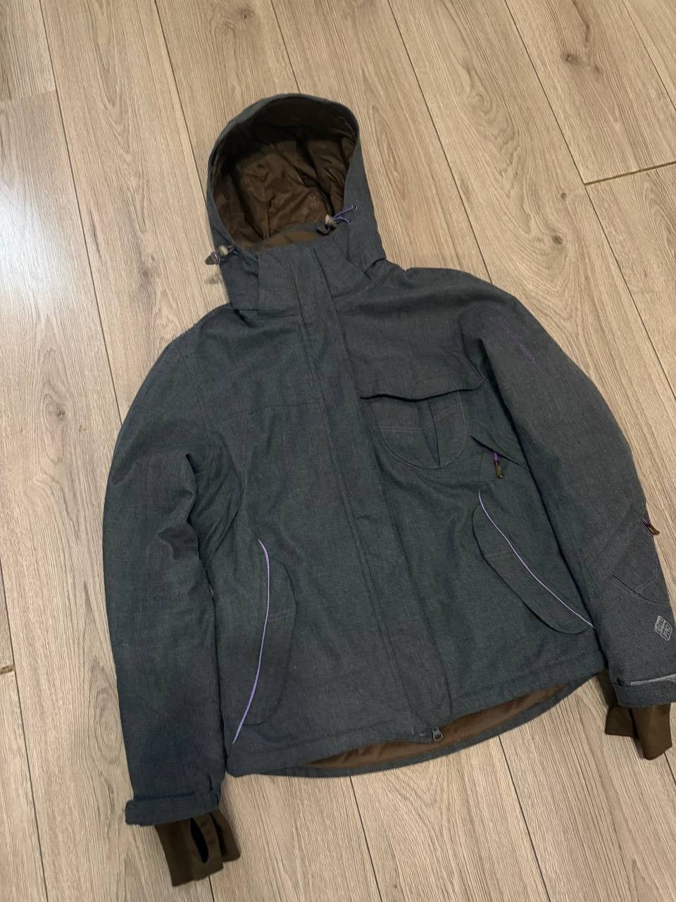 Salomon Outdoor Salomon Ski Jacket womens size M gray Gorpcore Size M / US 6-8 / IT 42-44 - 2 Thumbnail