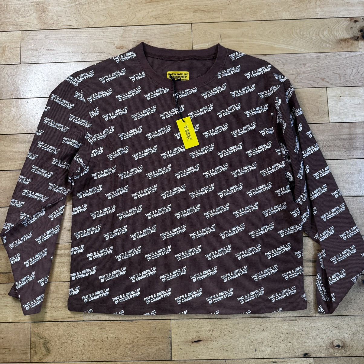 Other THATS A AWFUL LOT OF COUGH SYRUP Brown Cropped Thermal Size XL / US 12-14 / IT 48-50 - 1 Thumbnail