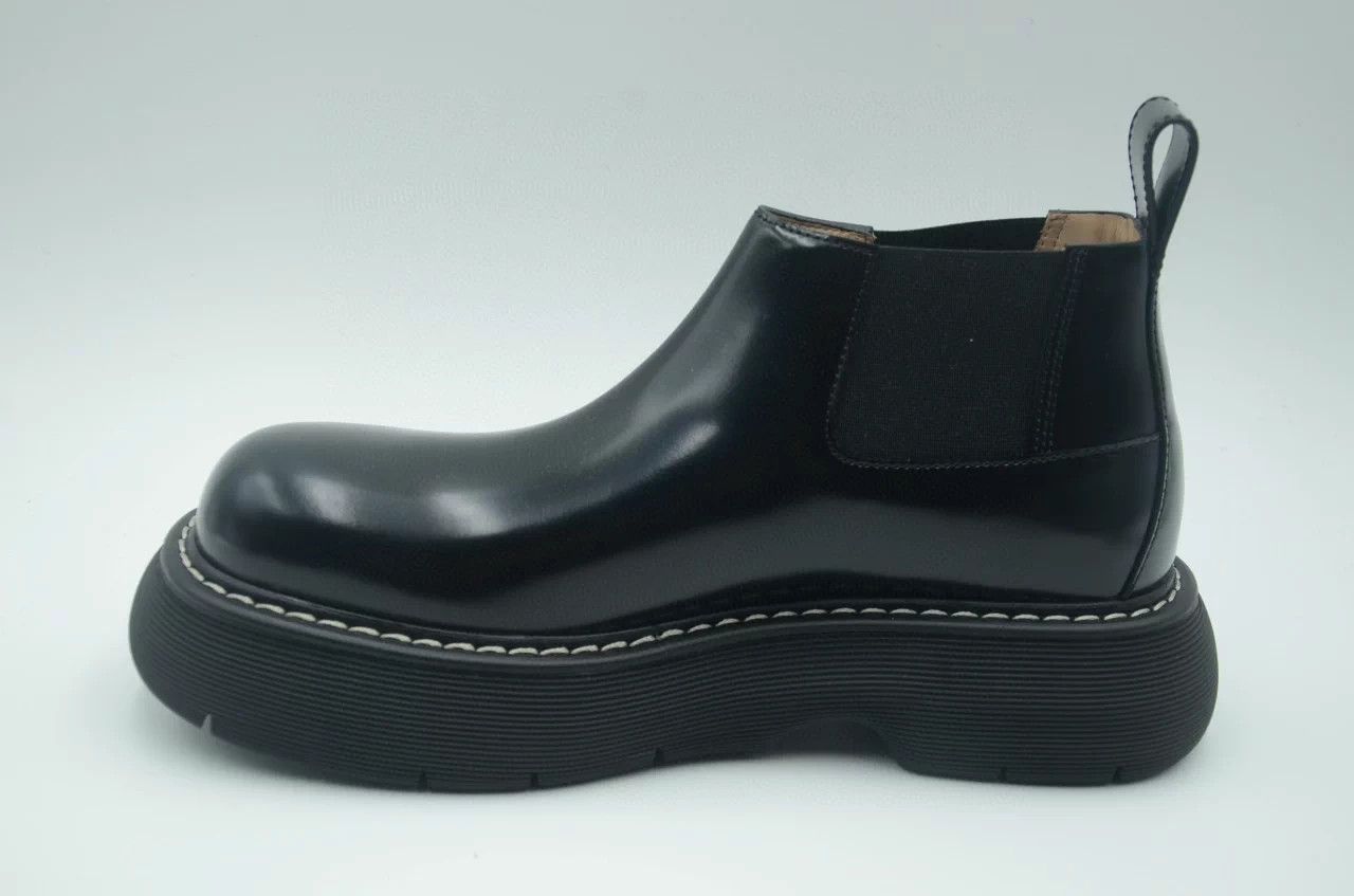Bottega Veneta BV men's thick sole chelsea boots black Size US 10 / EU 43 - 6 Thumbnail