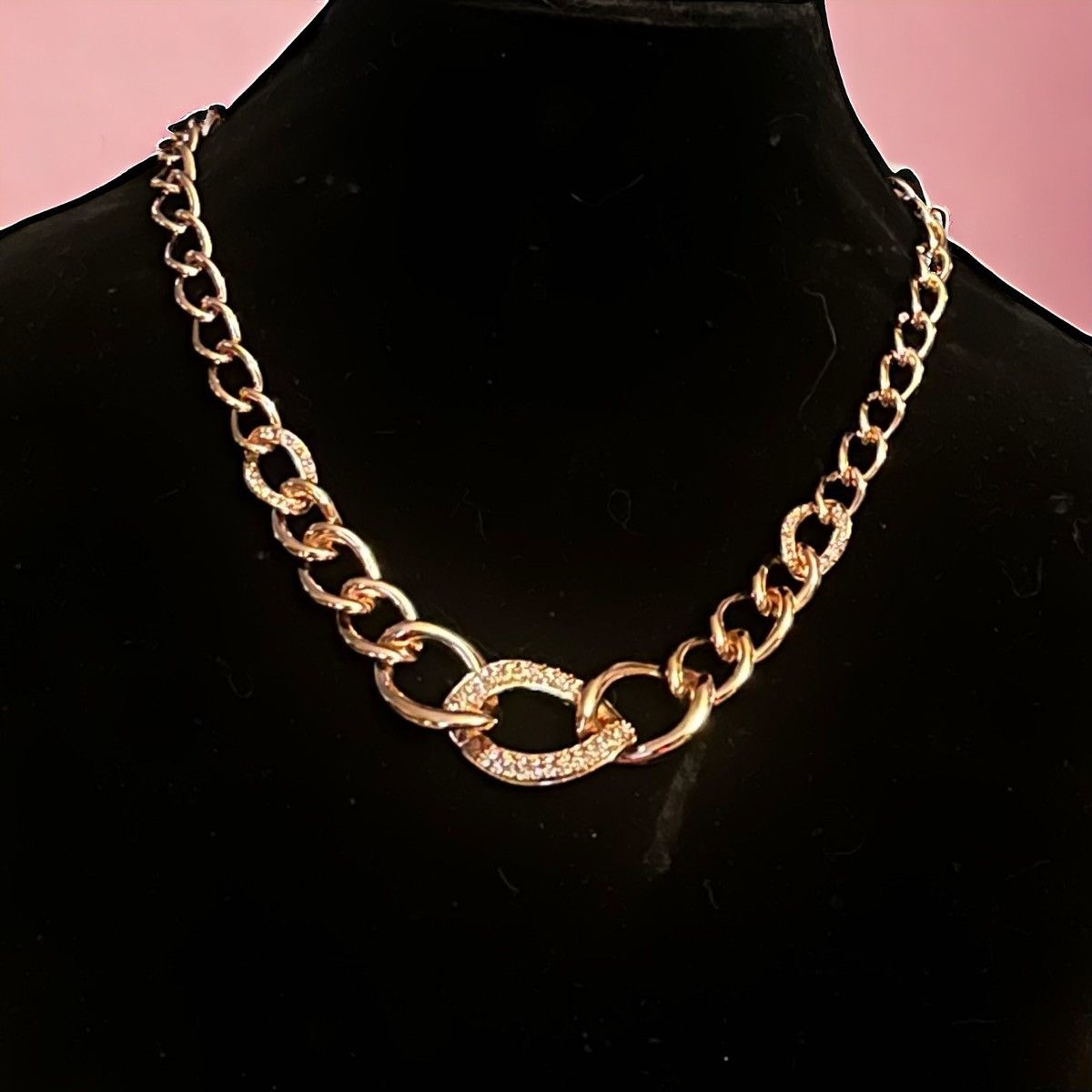 Melania Trump gold tone CZ link necklace