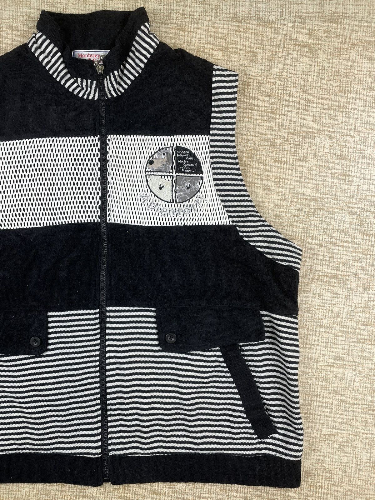 Vintage Vintage Monterey & Caramel Japanese Brand Stripes Vest Size US M / EU 48-50 / 2 - 3 Thumbnail