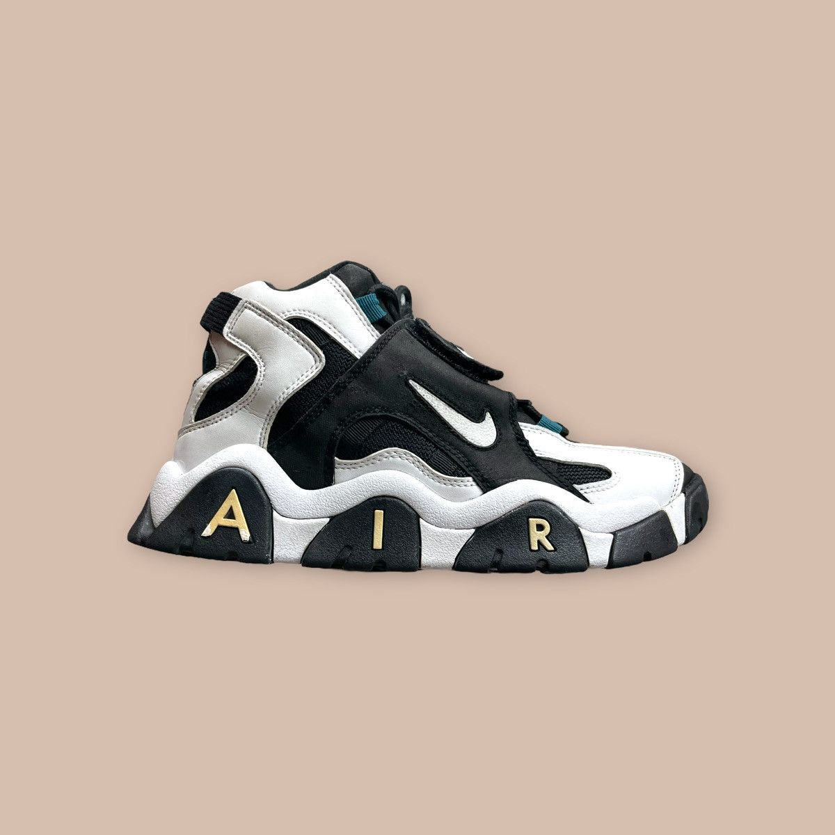 Nike Nike Air Barrage Mid "Cabana" (Retro2019) Size US 8.5 / EU 41-42 - 12 Thumbnail