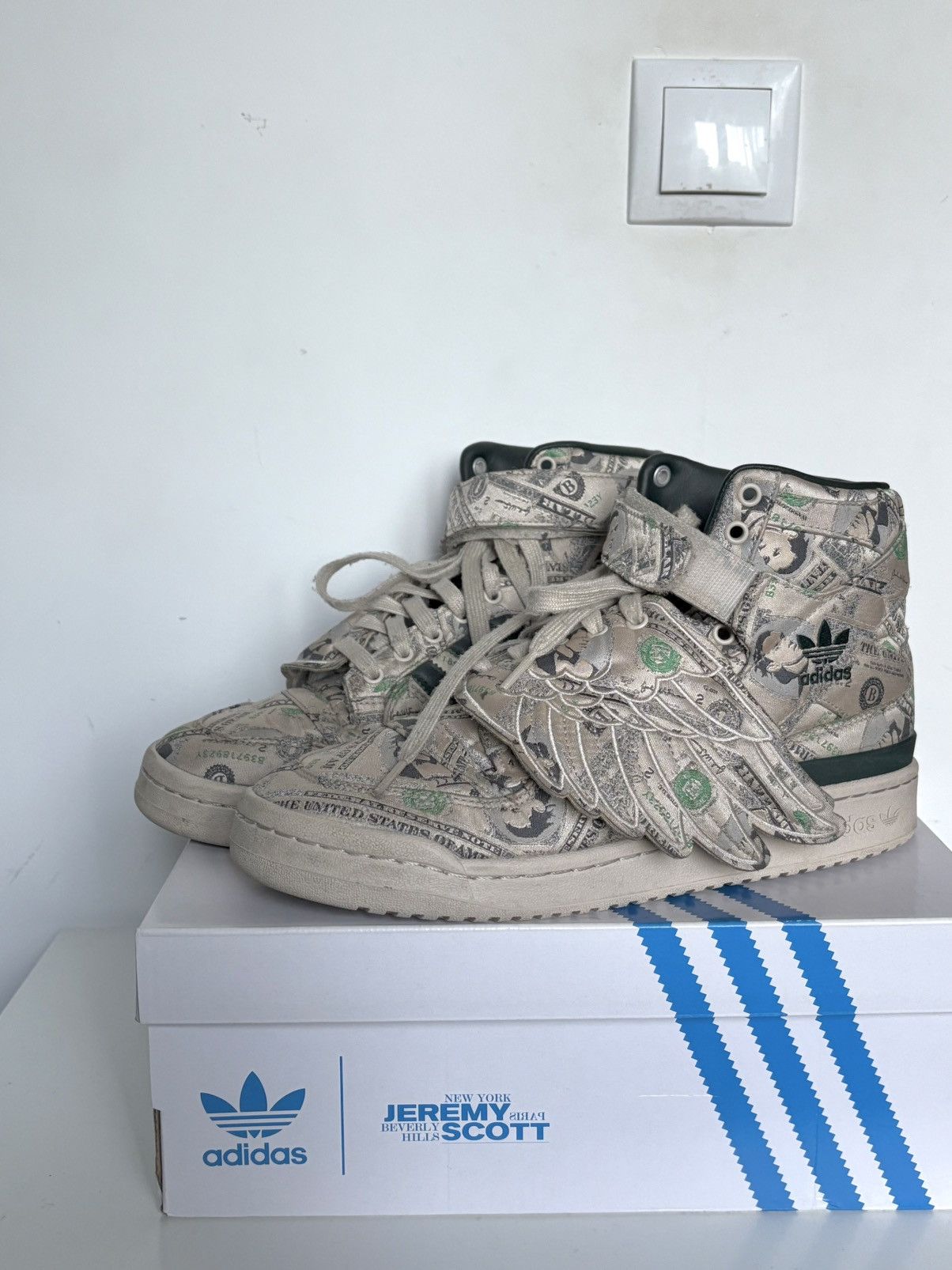 Adidas Adidas Jeremy Scott Size US 8.5 / EU 41-42 - 1 Thumbnail