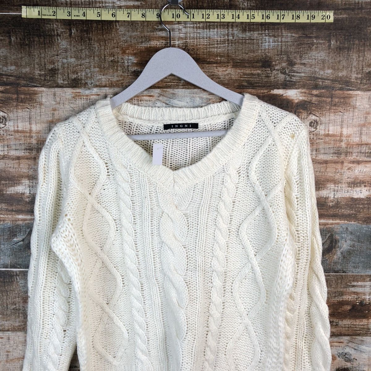 Aran Isles Knitwear × Homespun Knitwear × Japanese Brand Ingni White cable Knitwear vintage sweater #A1536 Size S / US 4 / IT 40 - 5 Thumbnail