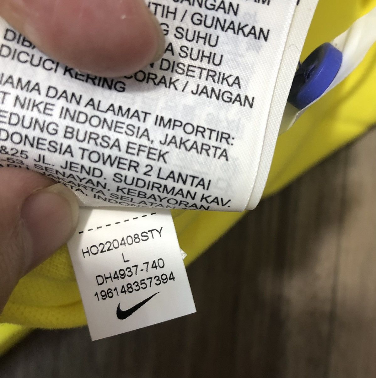 Nike Brazil national team travel polo (bnwt) Size US L / EU 52-54 / 3 - 10 Thumbnail