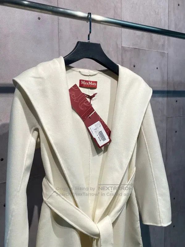 Max Mara MaxMara Women's White Wool Blend Winter Coat . Size L / US 10 / IT 46 - 2 Thumbnail