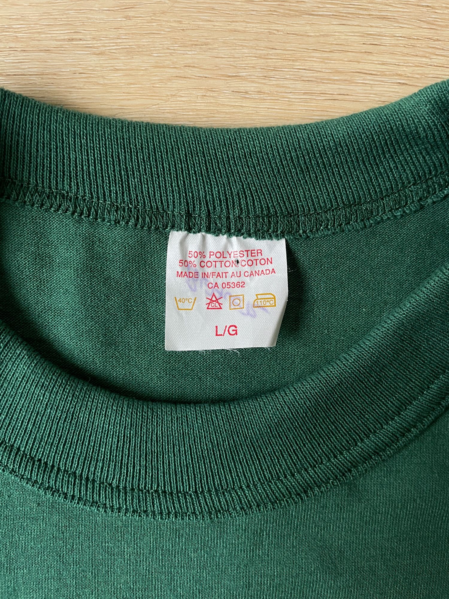 Vintage 90s Single Stitch Mounted Collar Green T-Shirt Size US L / EU 52-54 / 3 - 2 Thumbnail