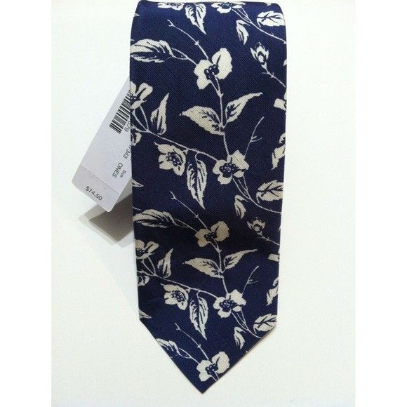 J.Crew NWT $74.50 J.CREW MENS NEW BLUE 100%SILK TIE WIDTH: 3" Size ONE SIZE - 1 Thumbnail
