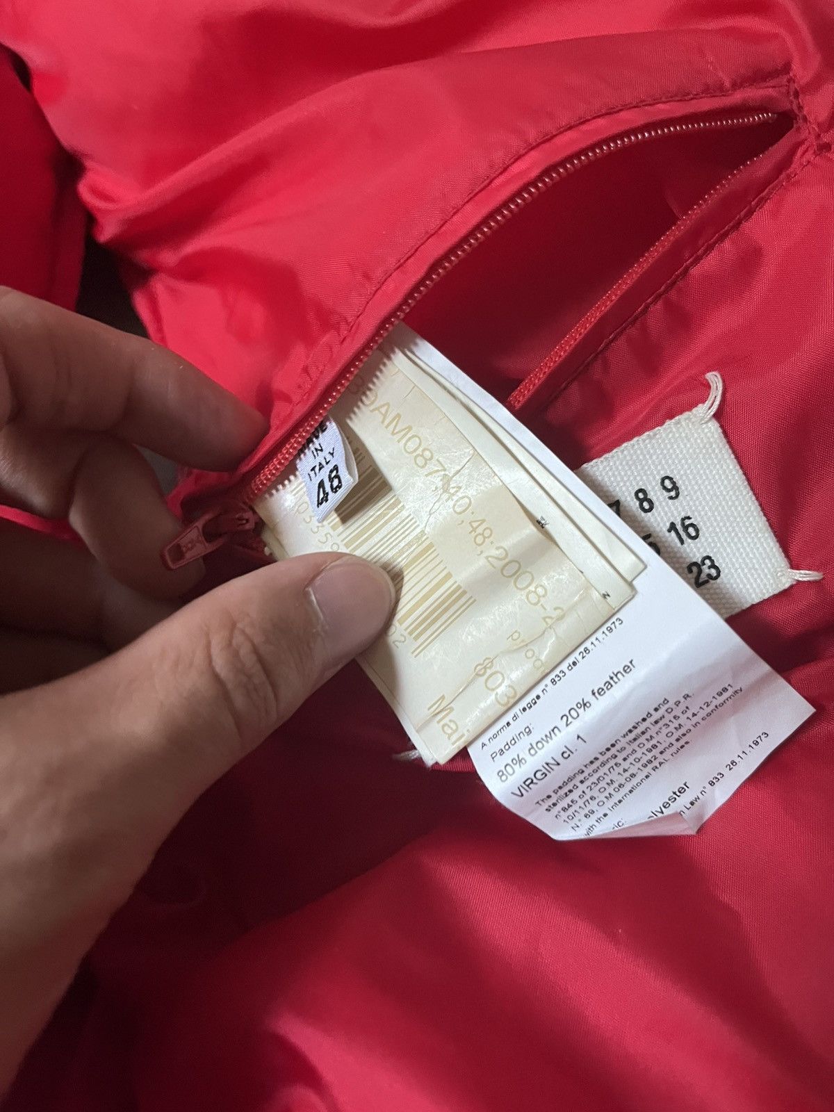 Maison Margiela Maison Margiela A/W 08 feather red puffer vest wrinkled rare Size US M / EU 48-50 / 2 - 13 Thumbnail