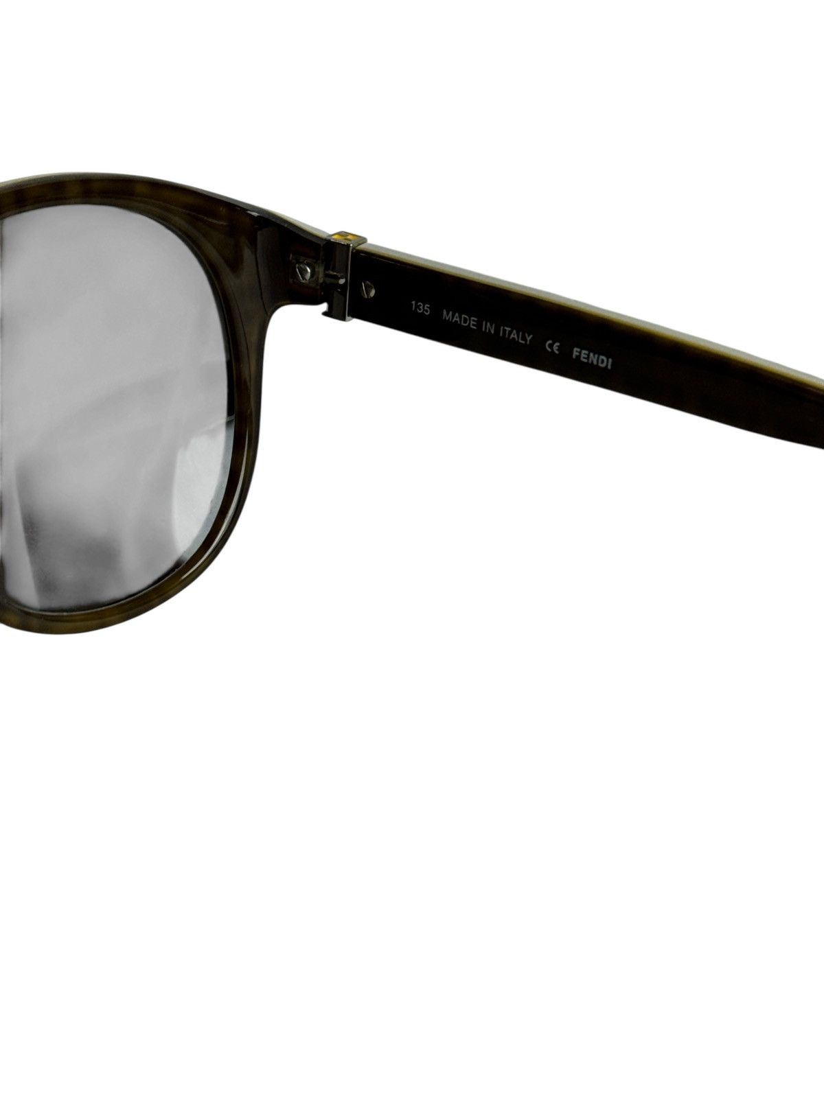 Fendi White Fendi Sunglasses Size ONE SIZE - 3 Thumbnail