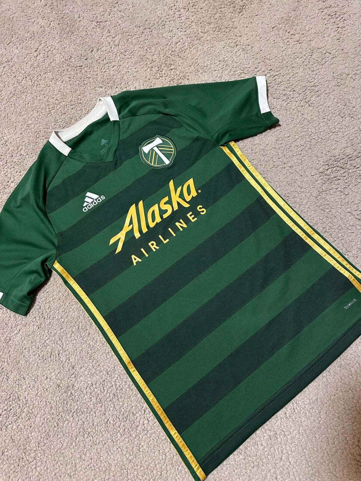 Adidas Portland Timbers 2019/20 home football shirt soccer adidas Size US S / EU 44-46 / 1 - 2 Thumbnail
