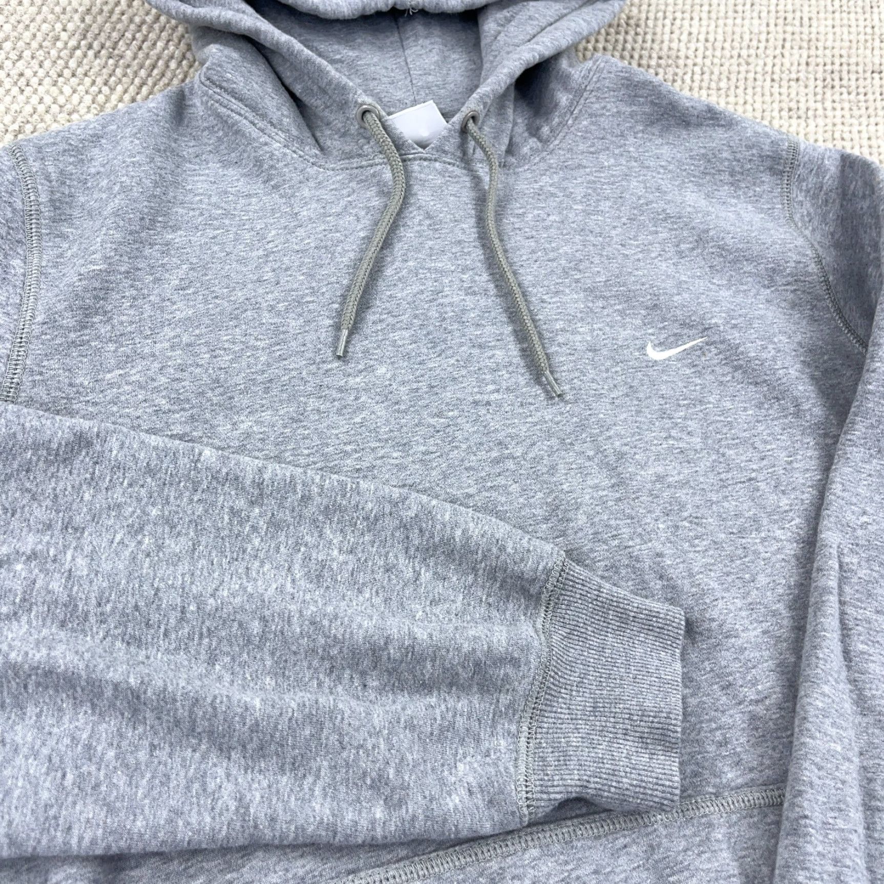 Nike Nike Hoodie Men XL Gray White Sweatshirt Pullover Heavyweight Hooded Pockets Logo 90s Retro Style Grunge Classic Sportswear Mens Size US XL / EU 56 / 4 - 5 Thumbnail