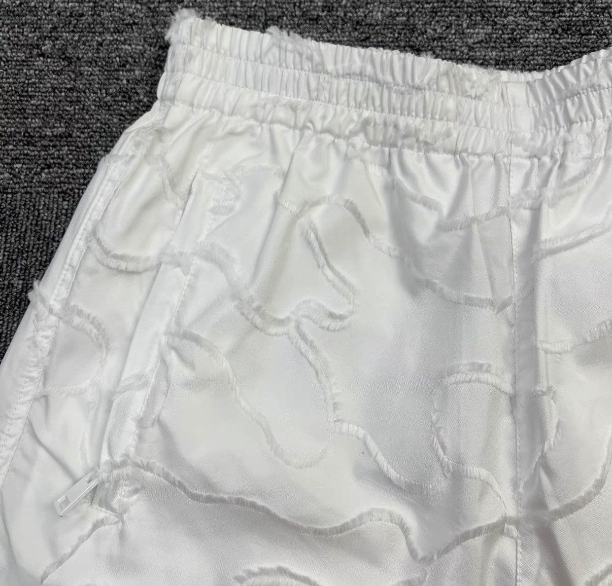 Dior Dior White Distressed Fringe Shorts K12 Size 24" / US 00 / IT 34 - 3 Thumbnail