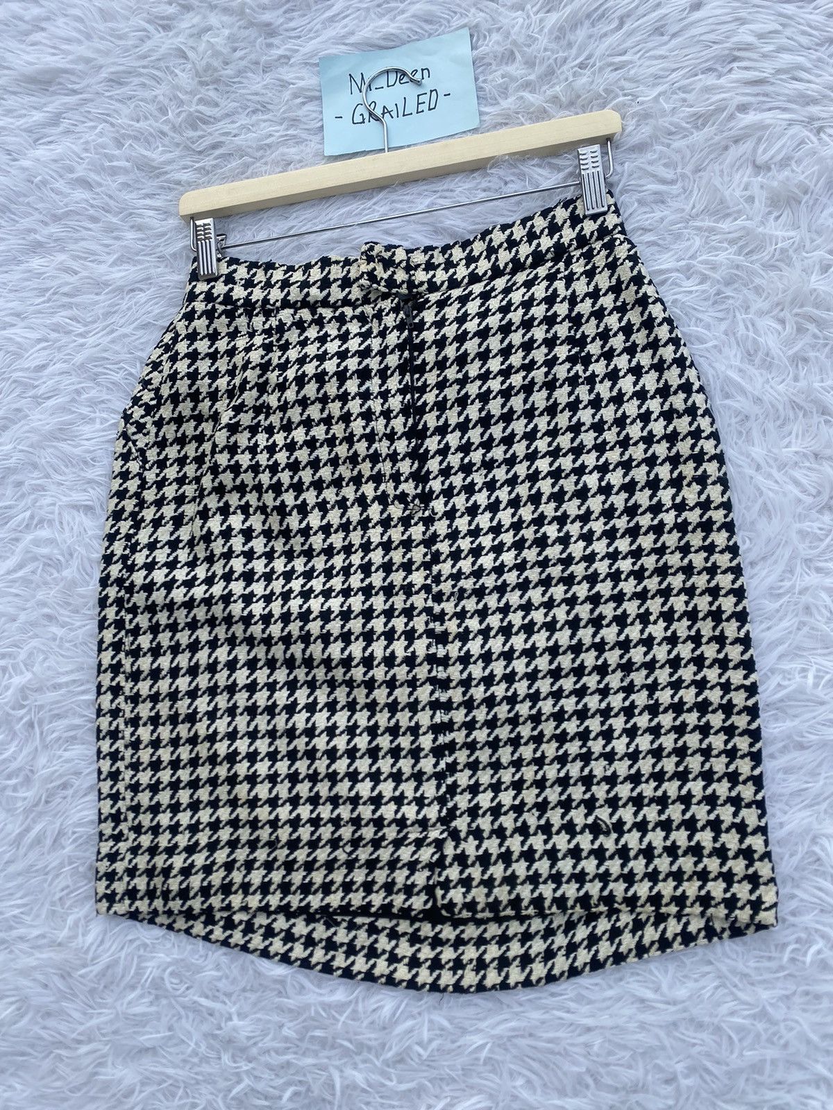 Burberry Rare Vintage Burberry Monogram Skirt Size 28" / US 6 / IT 42 - 7 Thumbnail