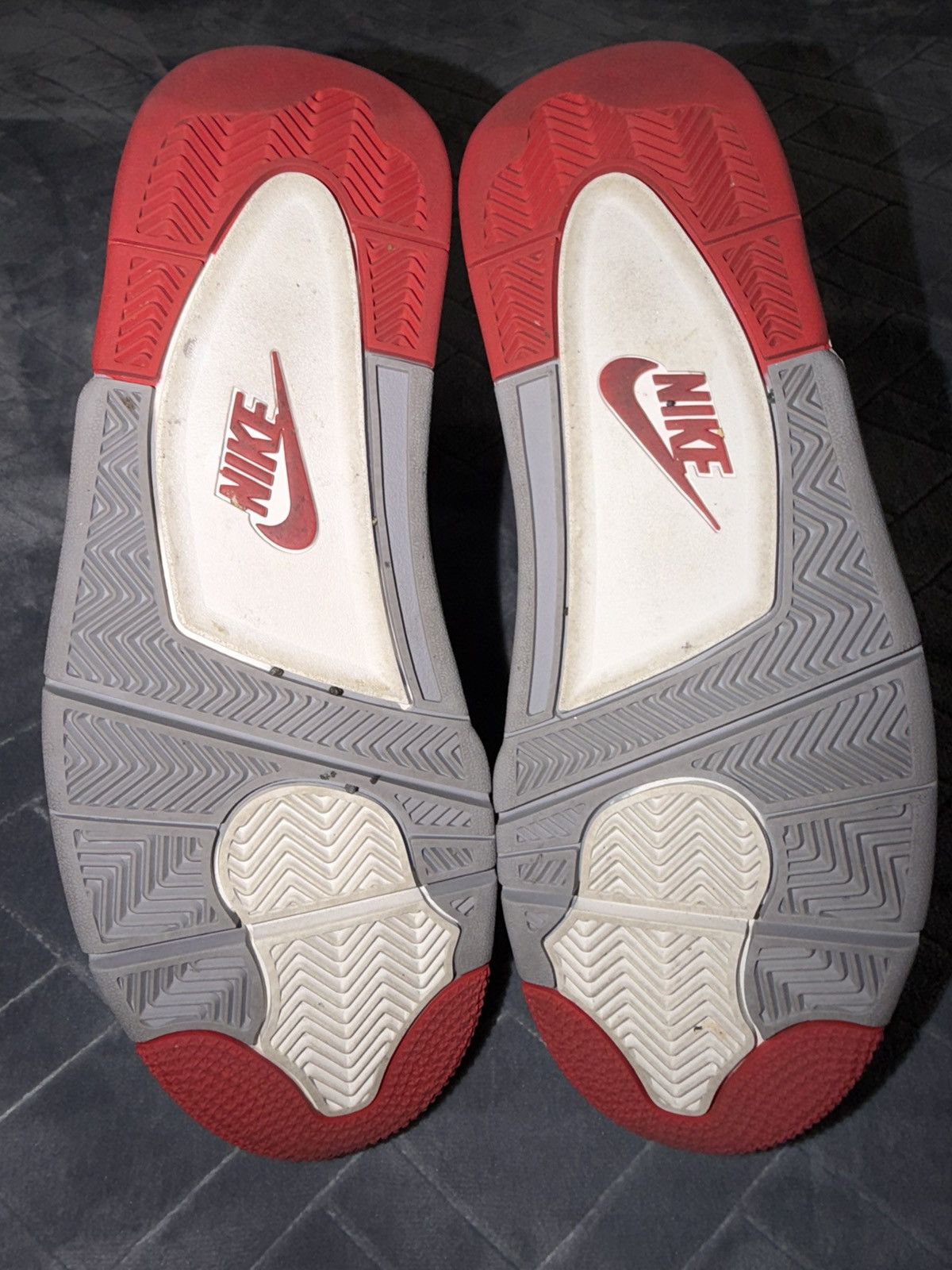 Nike air jordan 4 bred Size US 10 / EU 43 - 4 Thumbnail