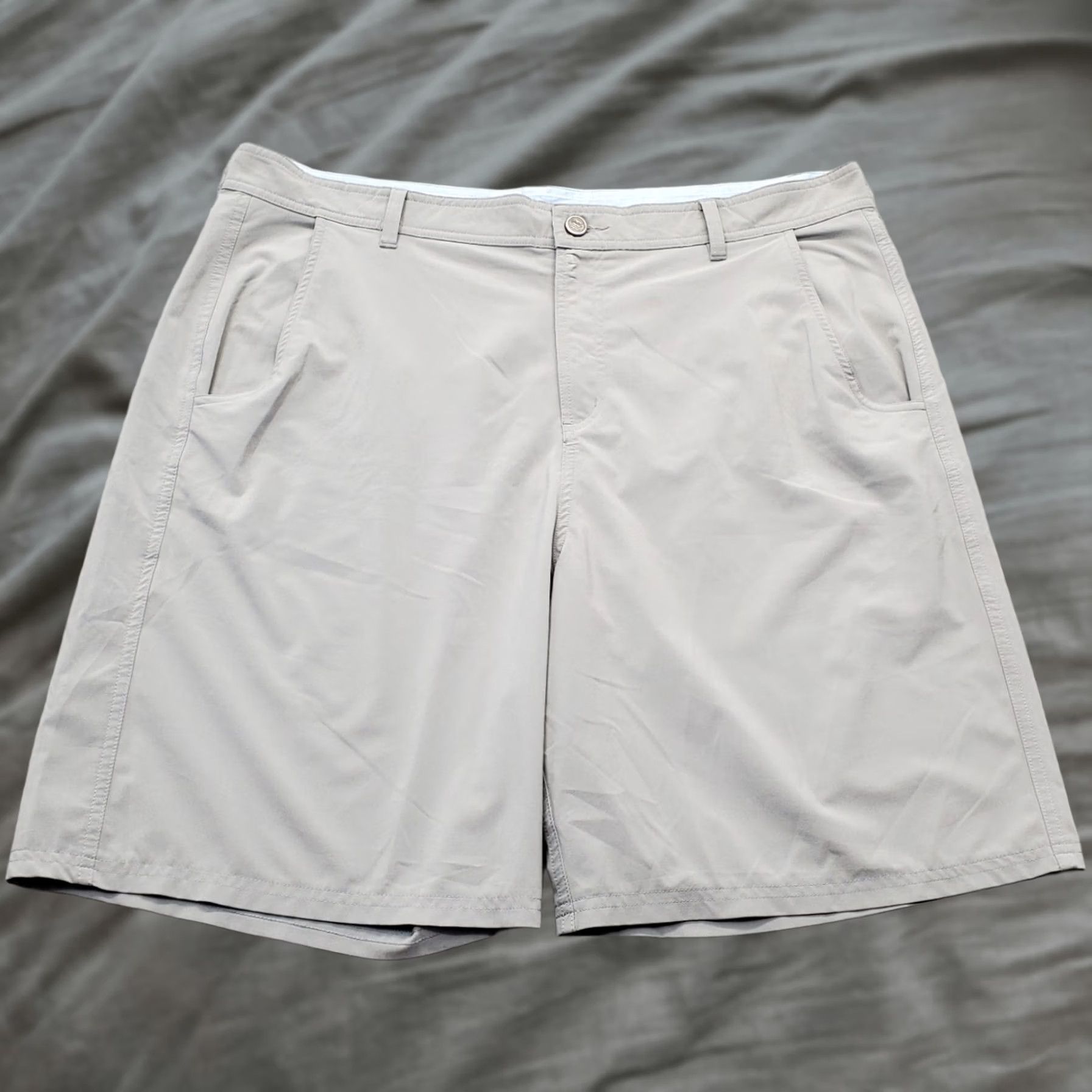 Vintage Free Fly Chino Shorts Mens Size 38 Gray Casual Golf Stretch Wicking 9.5 Inseam 20" Waist 40" Vintage: No Size US 38 / EU 54 - 1 Thumbnail