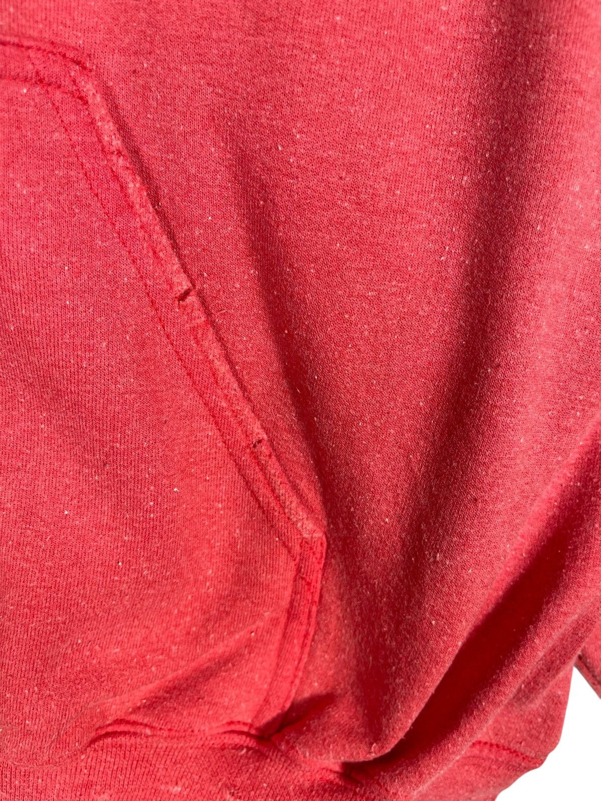 Liberaiders Liberaiders Red Distress Logo Hoodie XL Size US XL / EU 56 / 4 - 7 Thumbnail