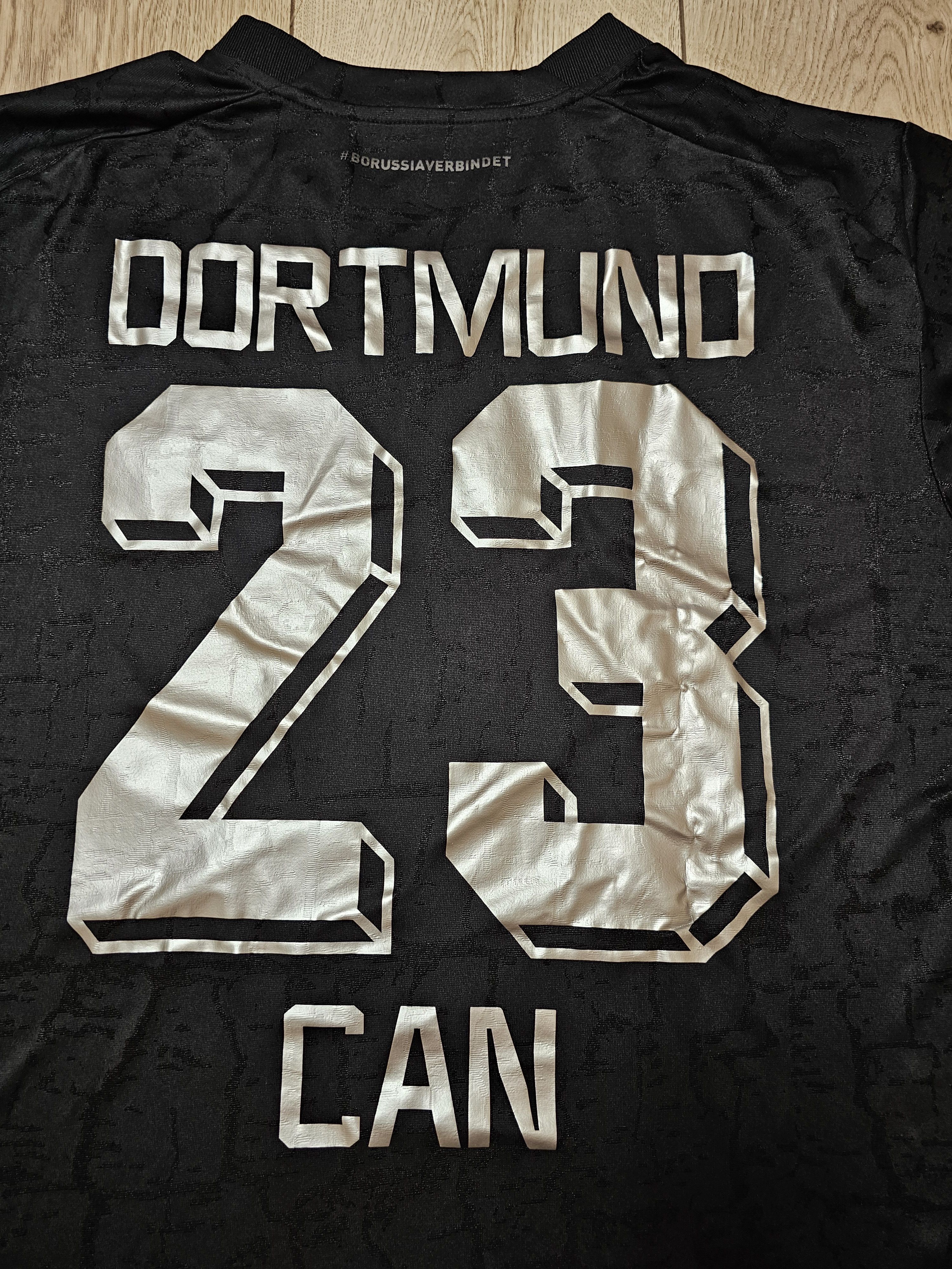 Puma BORUSSIA DORTMUND 2022 2023 SPECIAL CAN FOOTBALL SOCCER Size US XL / EU 56 / 4 - 5 Thumbnail