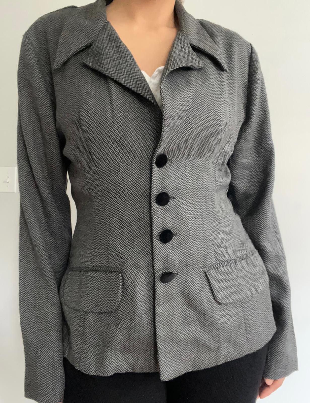 Other Women’s cute black blazer fitted well Size S / US 4 / IT 40 - 1 Thumbnail