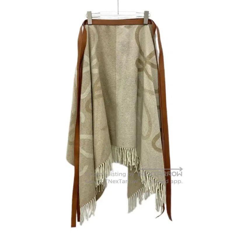Loewe Loewe Brown Wool Womens Skirt . Size 23" - 1 Thumbnail